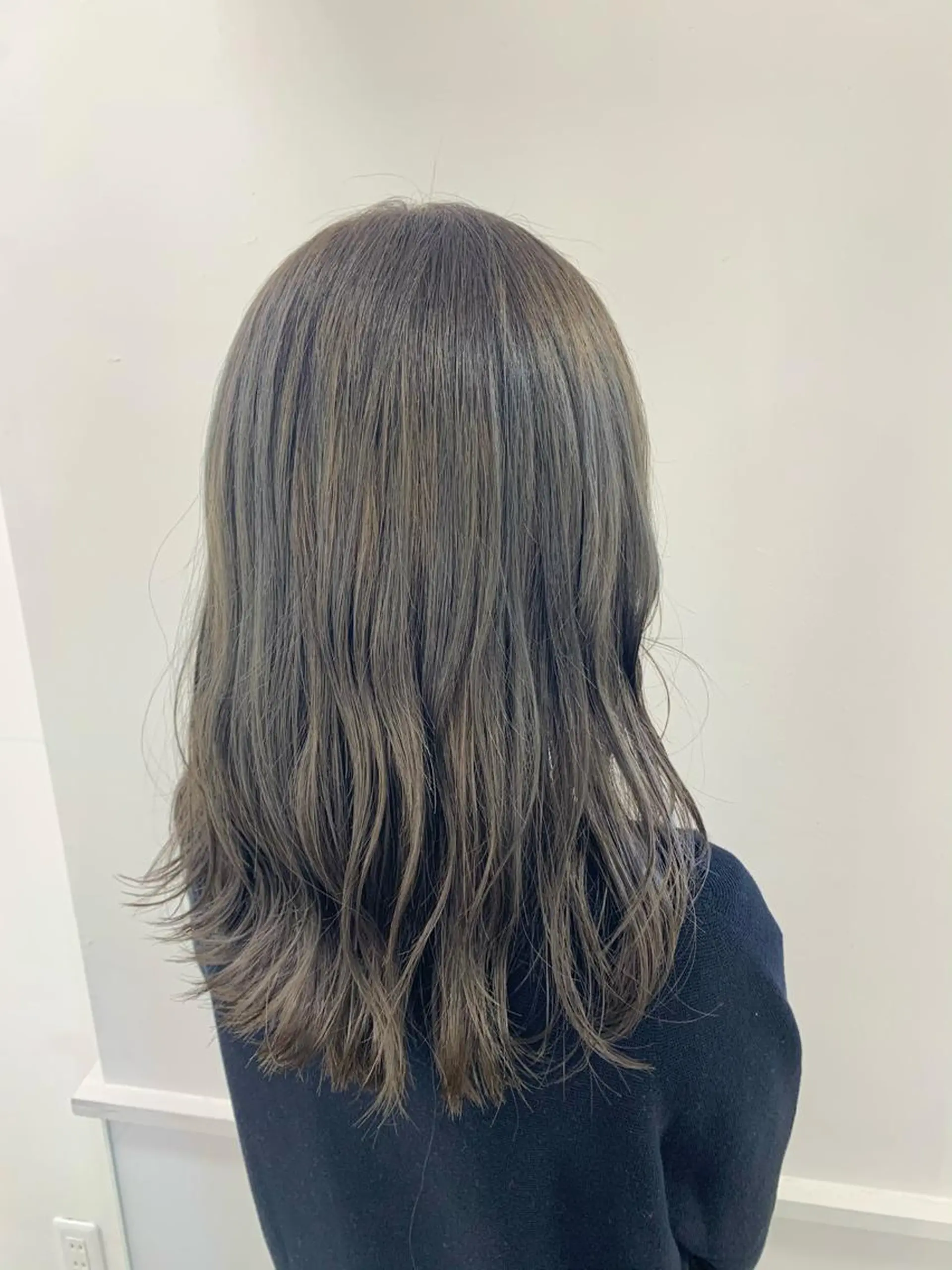 ロング カラー 山下恋佳/矢場町/ ブリーチ/ショートのヘアスタイル