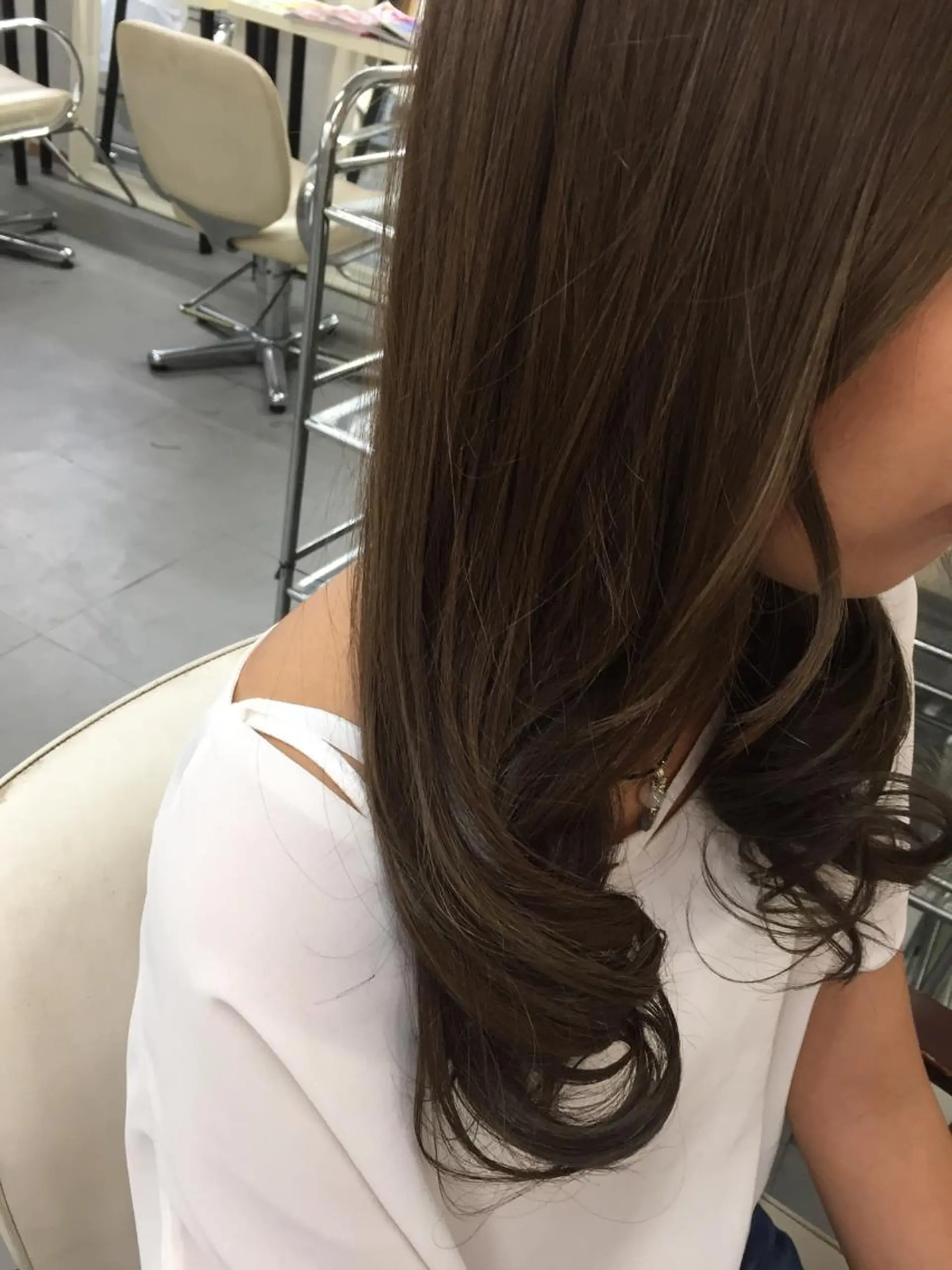 ロング カラー パーマ ヘアアレンジ ブラウンカラー モカブラウン 枝毛カット＆髪質改善 満足NO.1岡しゃんのヘアスタイル