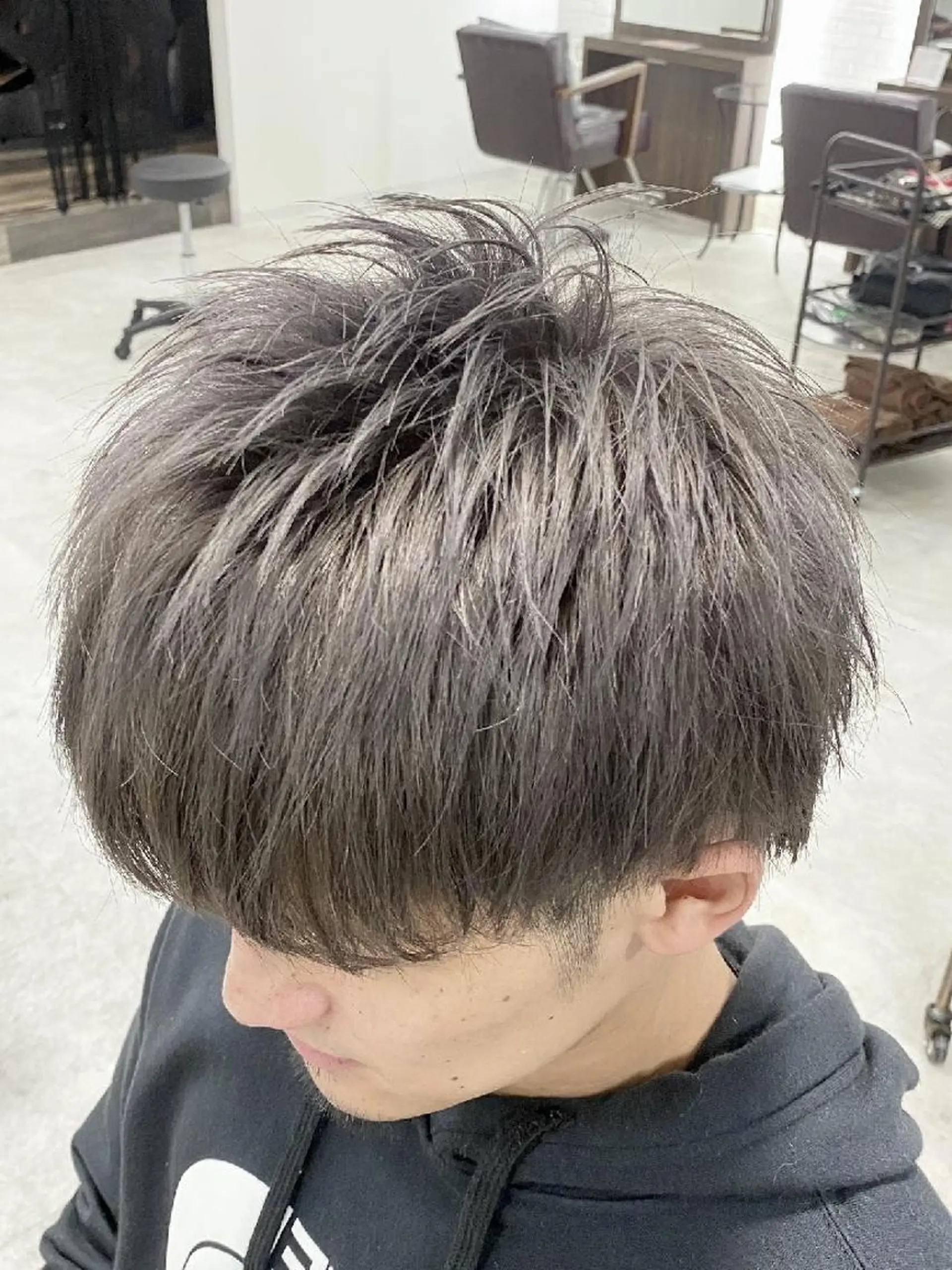 ショート カラー メンズ アッシュ シルバー シルバーアッシュ カット ヘアカラー トリートメント foi hair men's/パーマのヘアスタイル