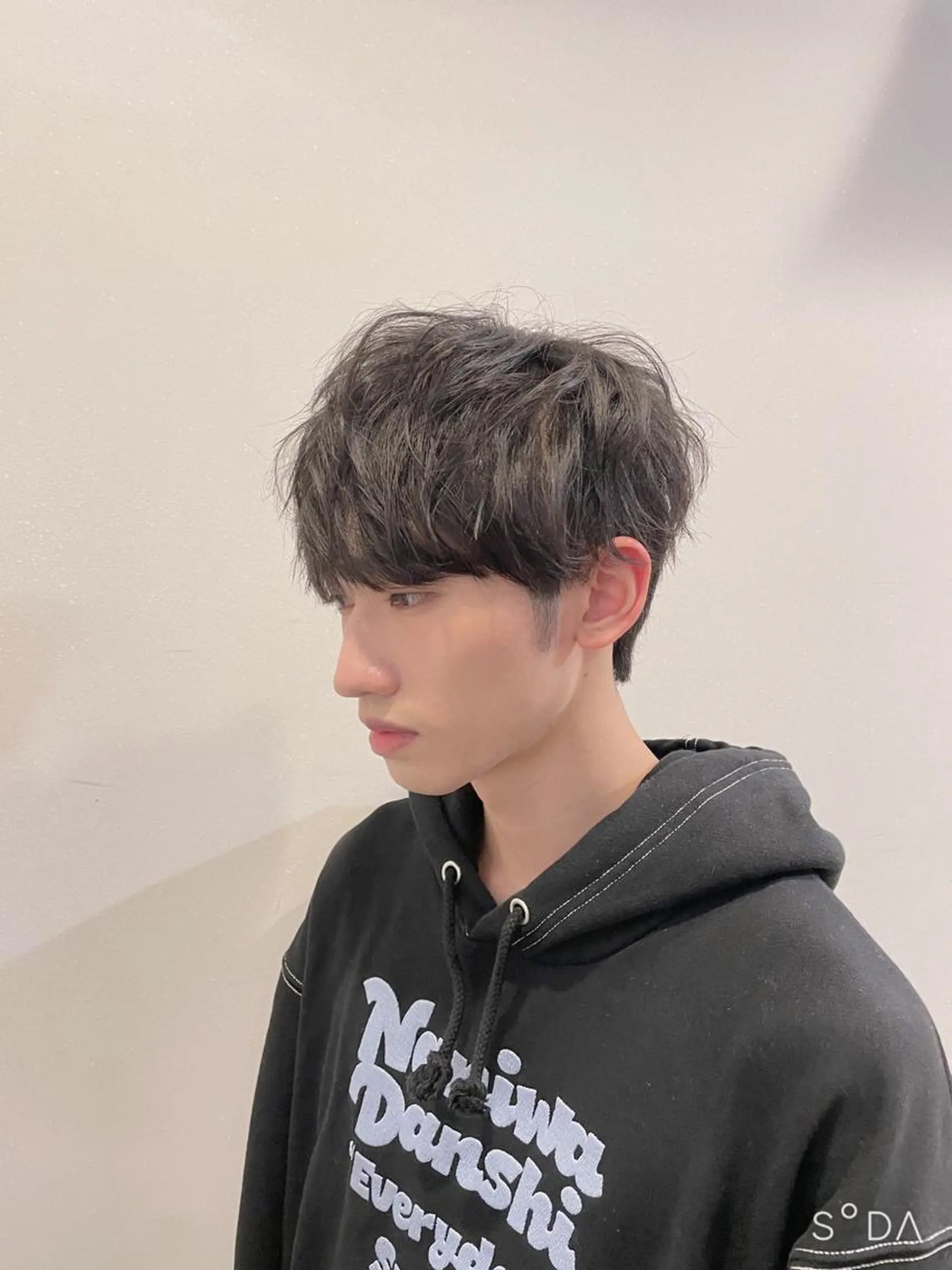 カラー メンズ fifth天神/末廣 和也のヘアスタイル