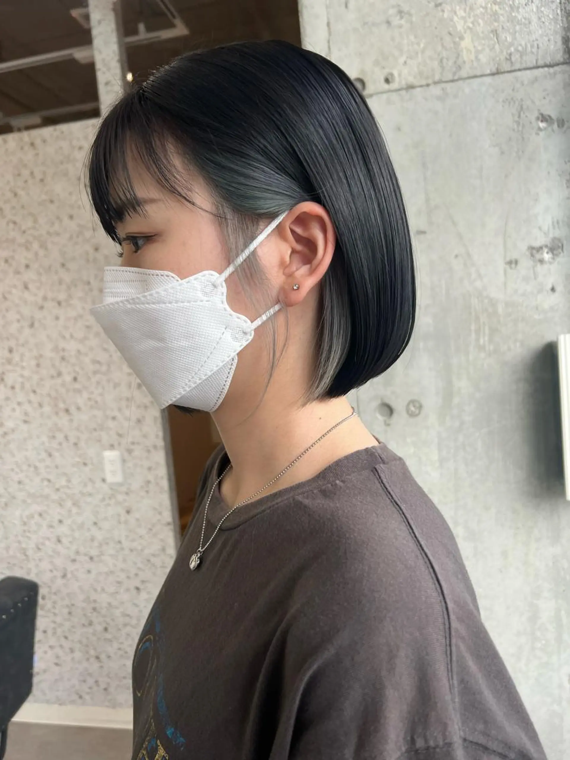 ショート カラー バレイヤージュ ブリーチ ブルーカラー ケアブリーチ ハイライトカラー ヘアカラー lani ブリーチ /ダブルカラーのヘアスタイル