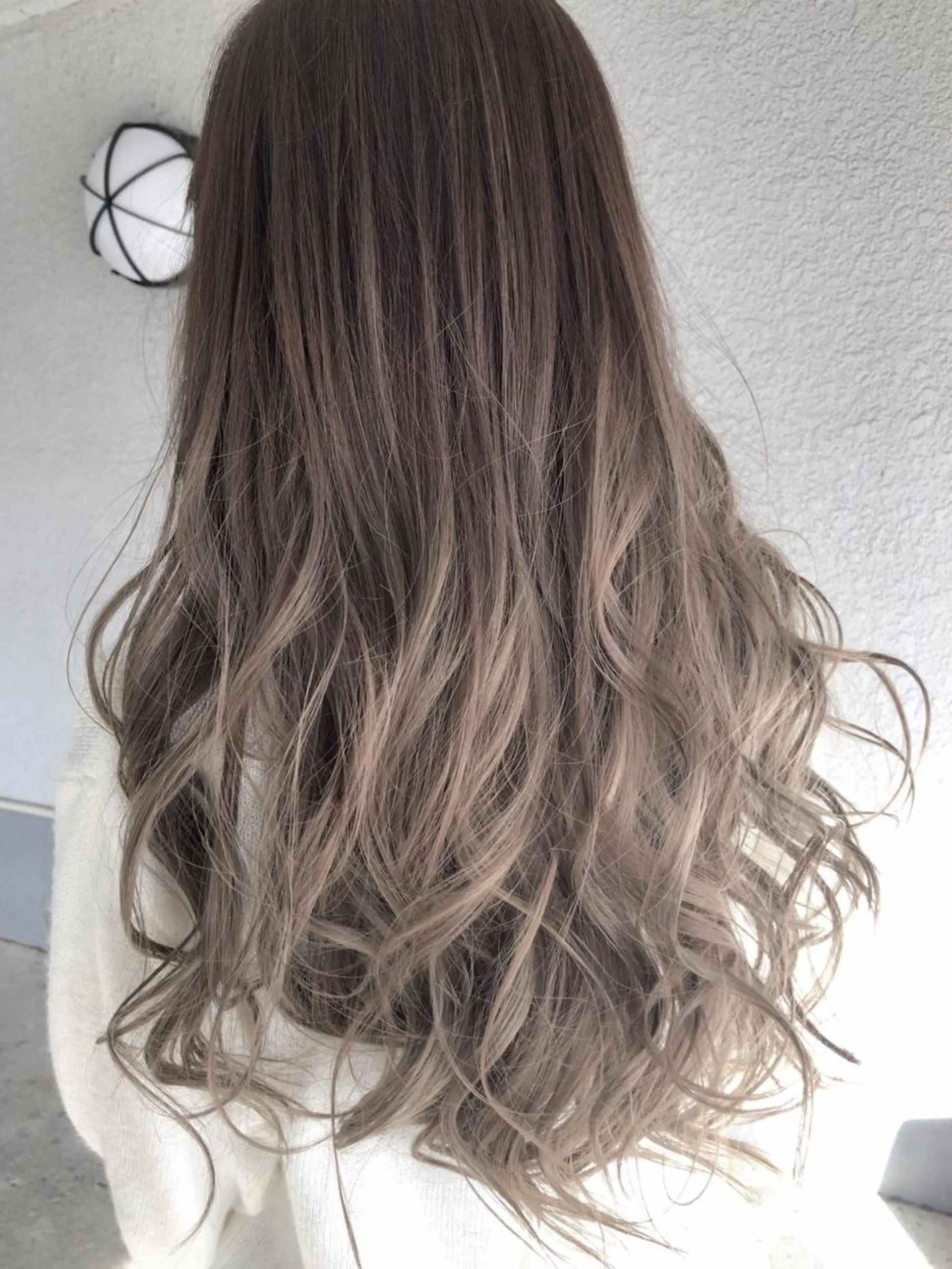 ロング カラー レイヤーカット匠 イソザキノリユキのヘアスタイル