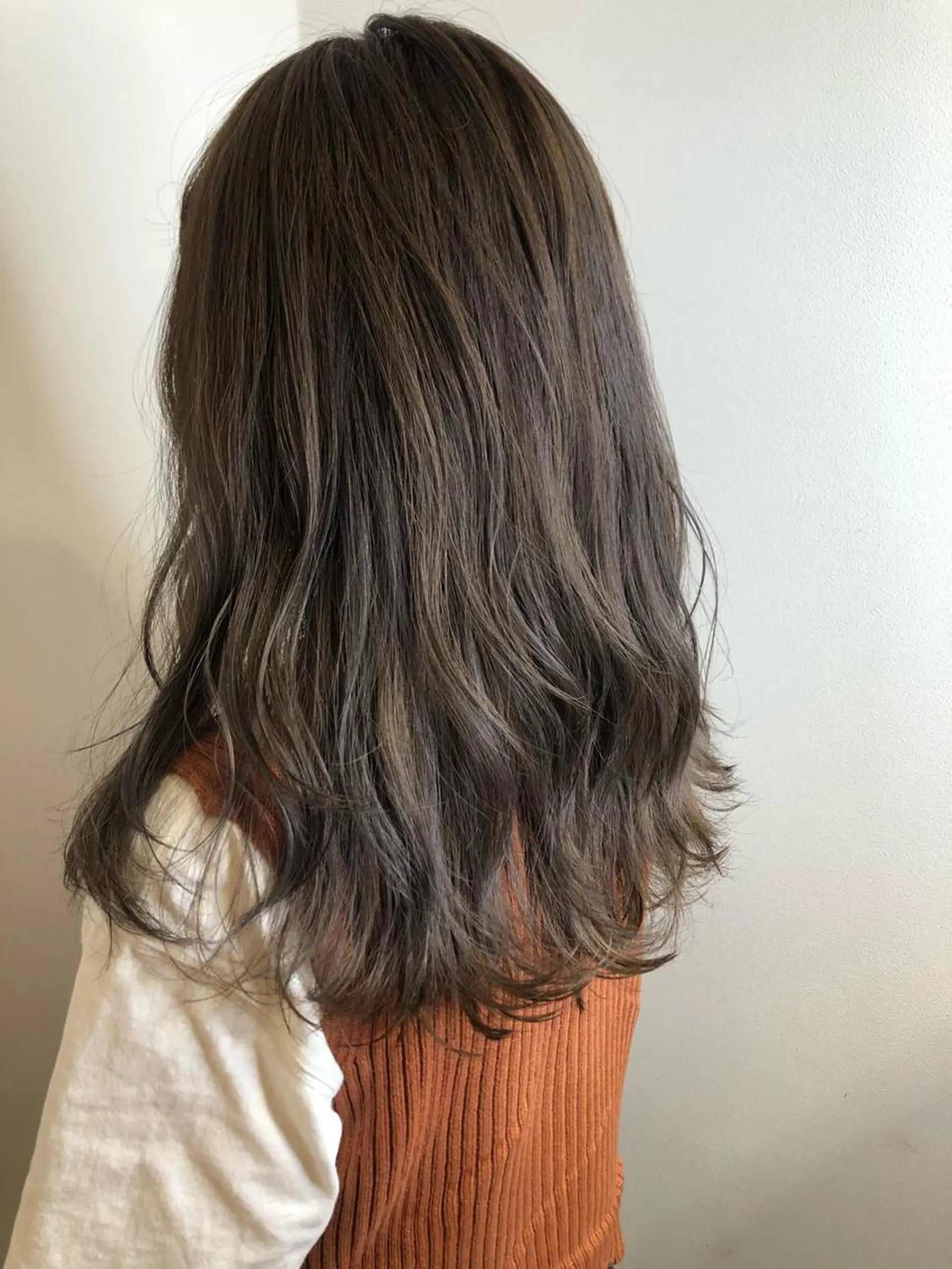 セミロング カラー ヘアアレンジ 髪質改善 MAKIのヘアスタイル