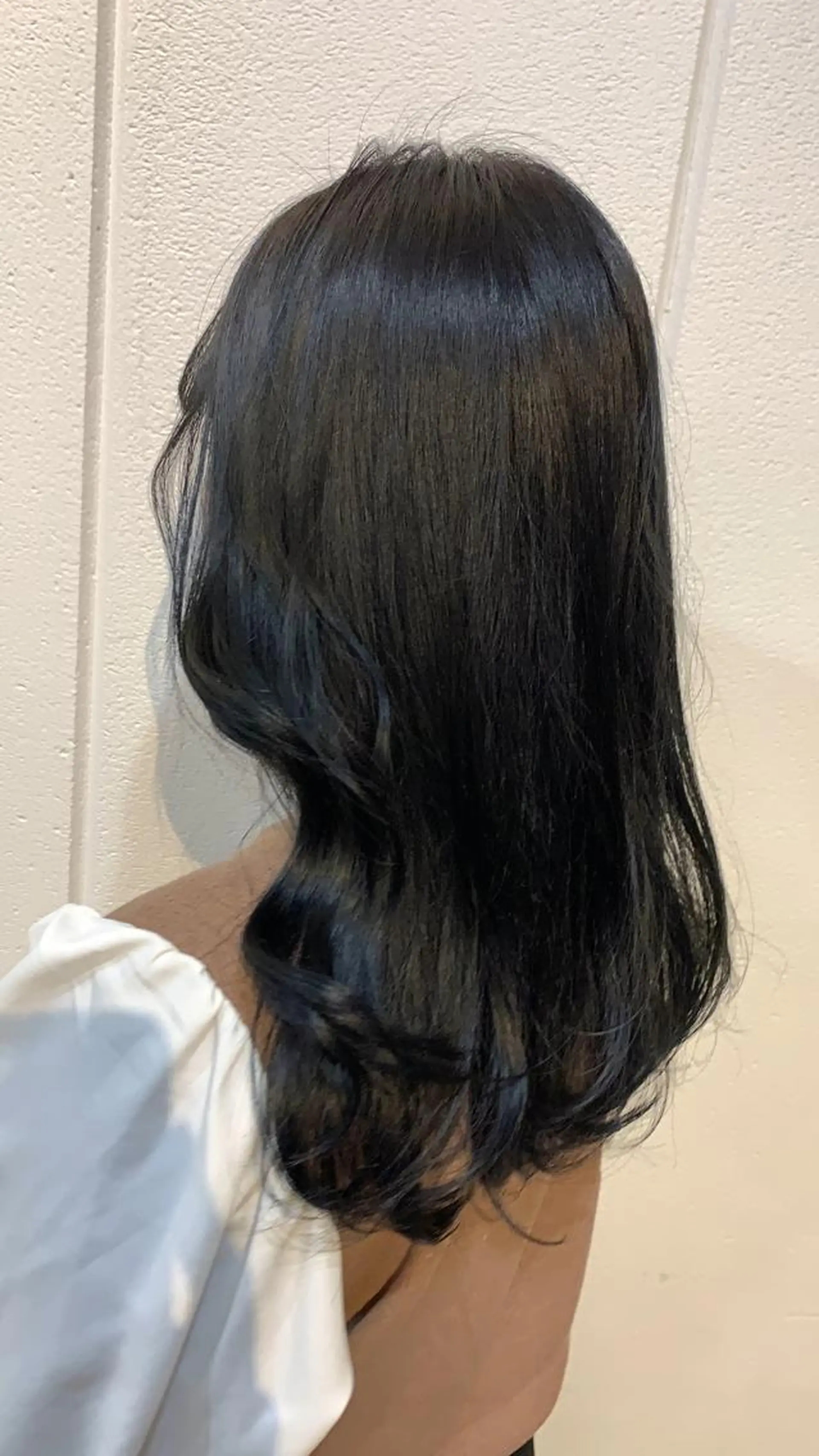 ロング カラー 黒髪 ブルーカラー ブルーブラック Lolonois梅田 /Okazaki:)のヘアスタイル