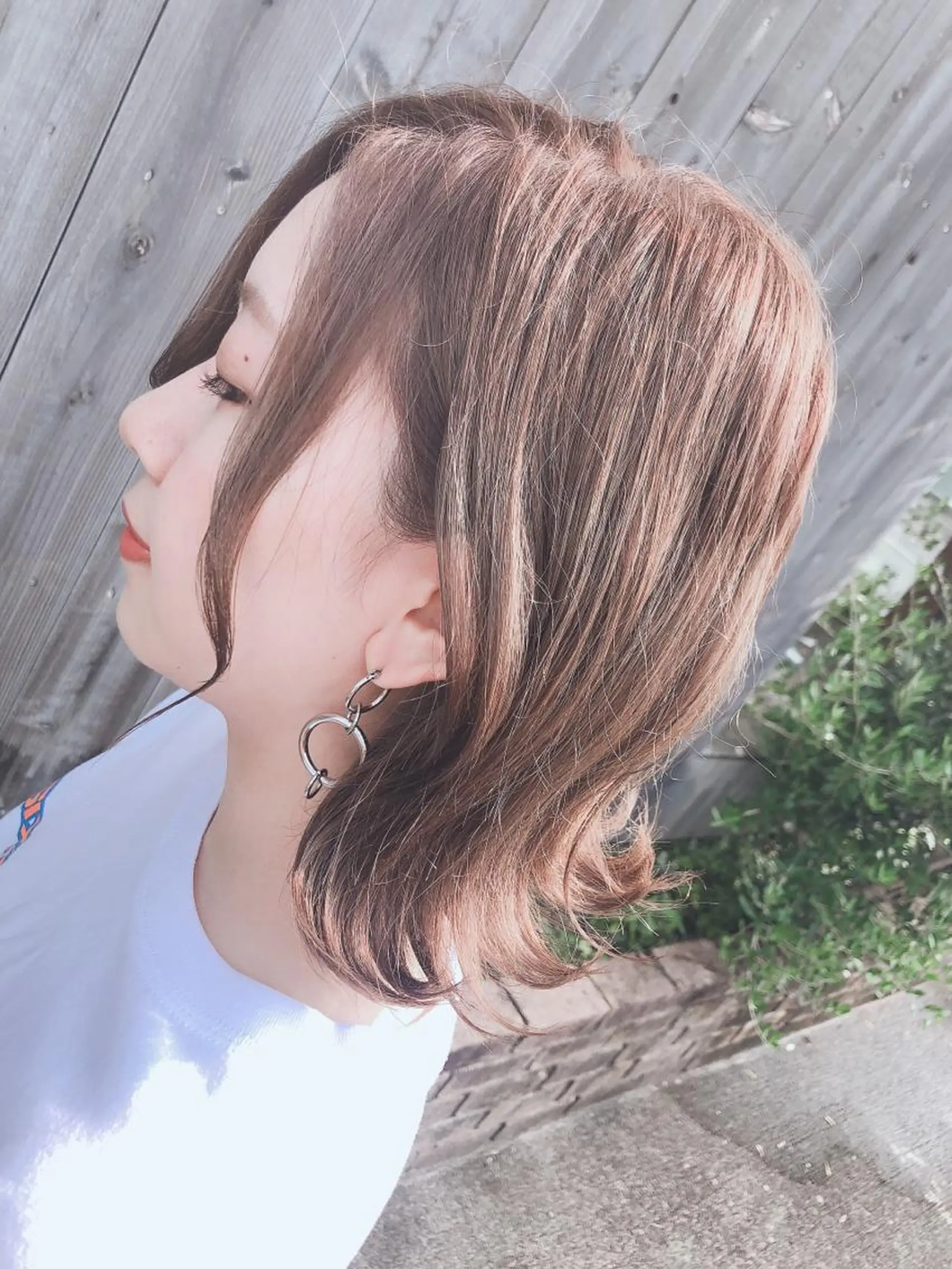 ミディアム カラー ブリーチ 透明感カラー ダブルカラー 永井 亜実のヘアスタイル