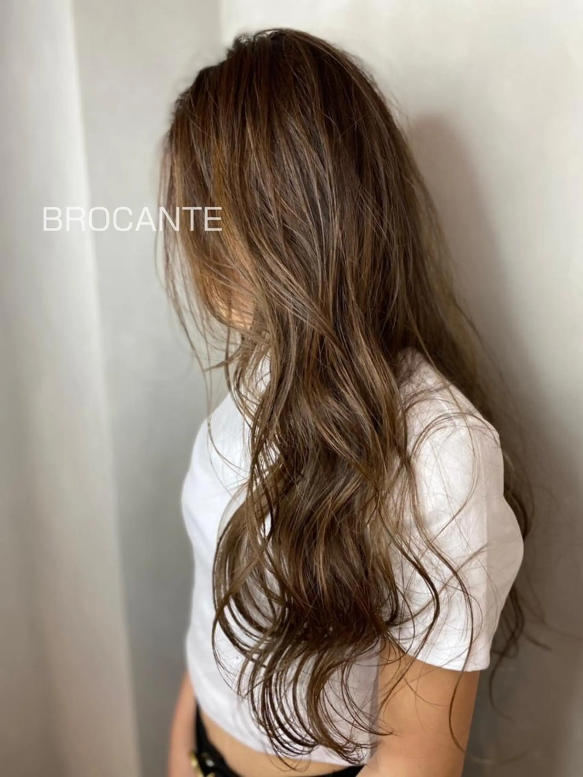 ロング カラー 透明感カラー カット ヘアカラー トリートメント BROCANTE立川 karasawa.nのヘアスタイル
