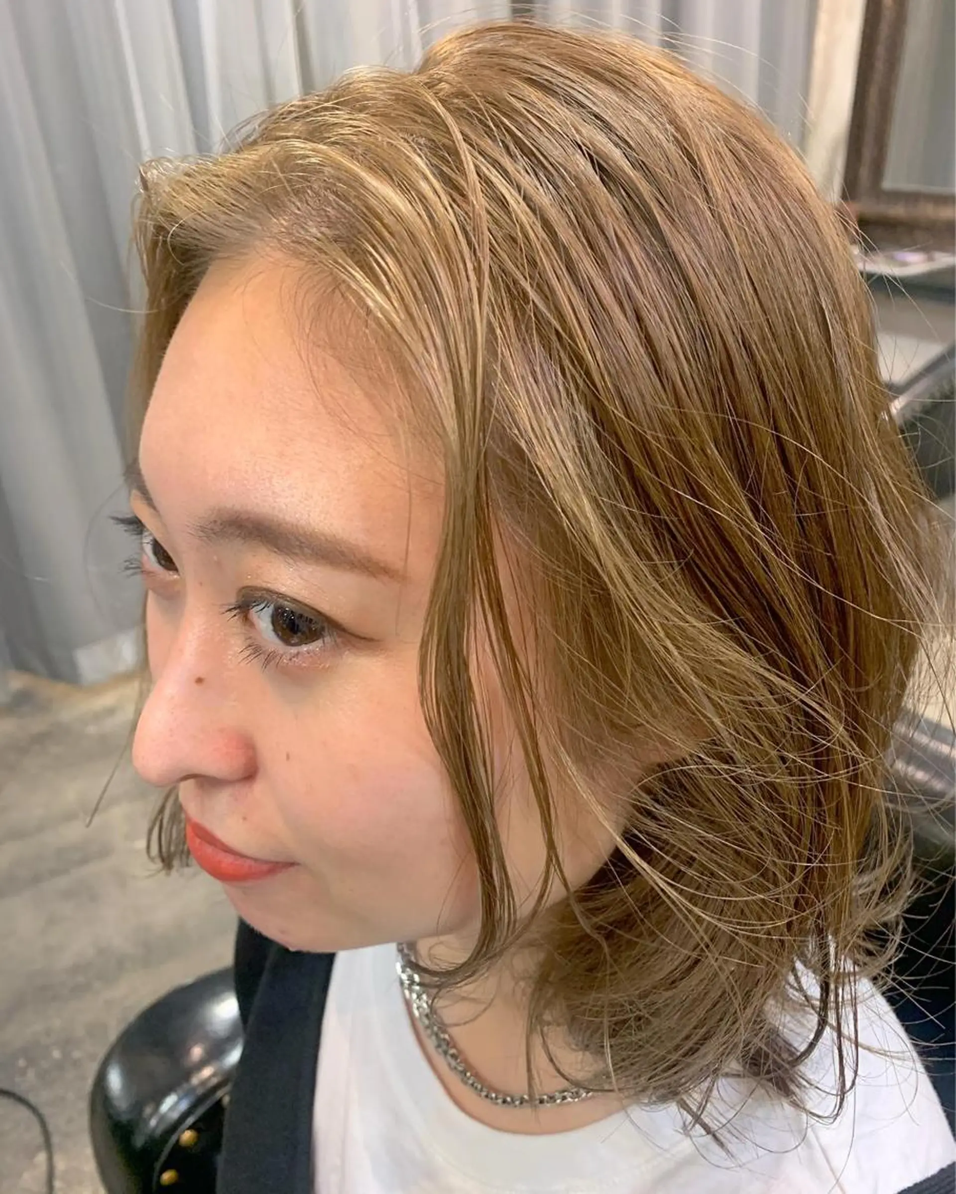 ミディアム カラー ミストバング  フェイスフレーミング じゅんな VENICE/船橋駅のヘアスタイル