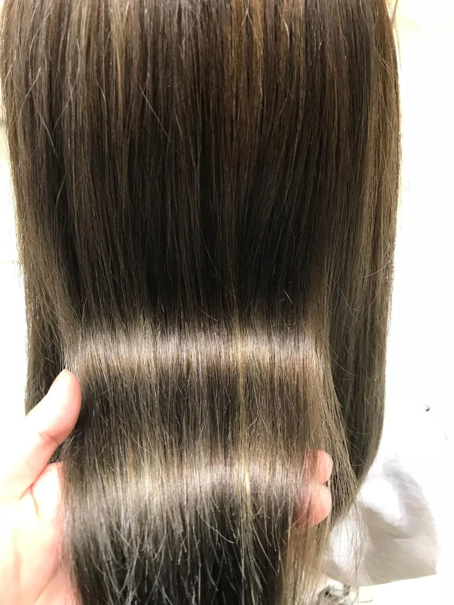 セミロング Adachi Fujikoのヘアスタイル