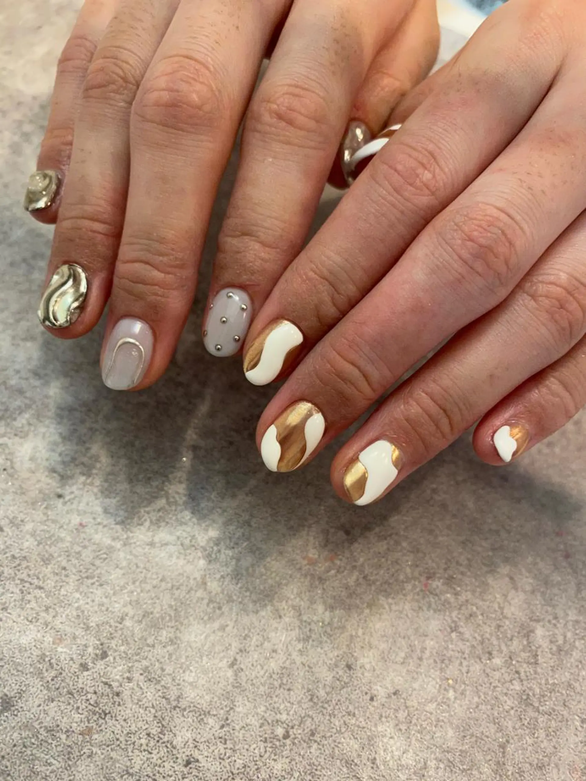 ネイル ハンドネイル 【LINON】 airiのネイルデザイン