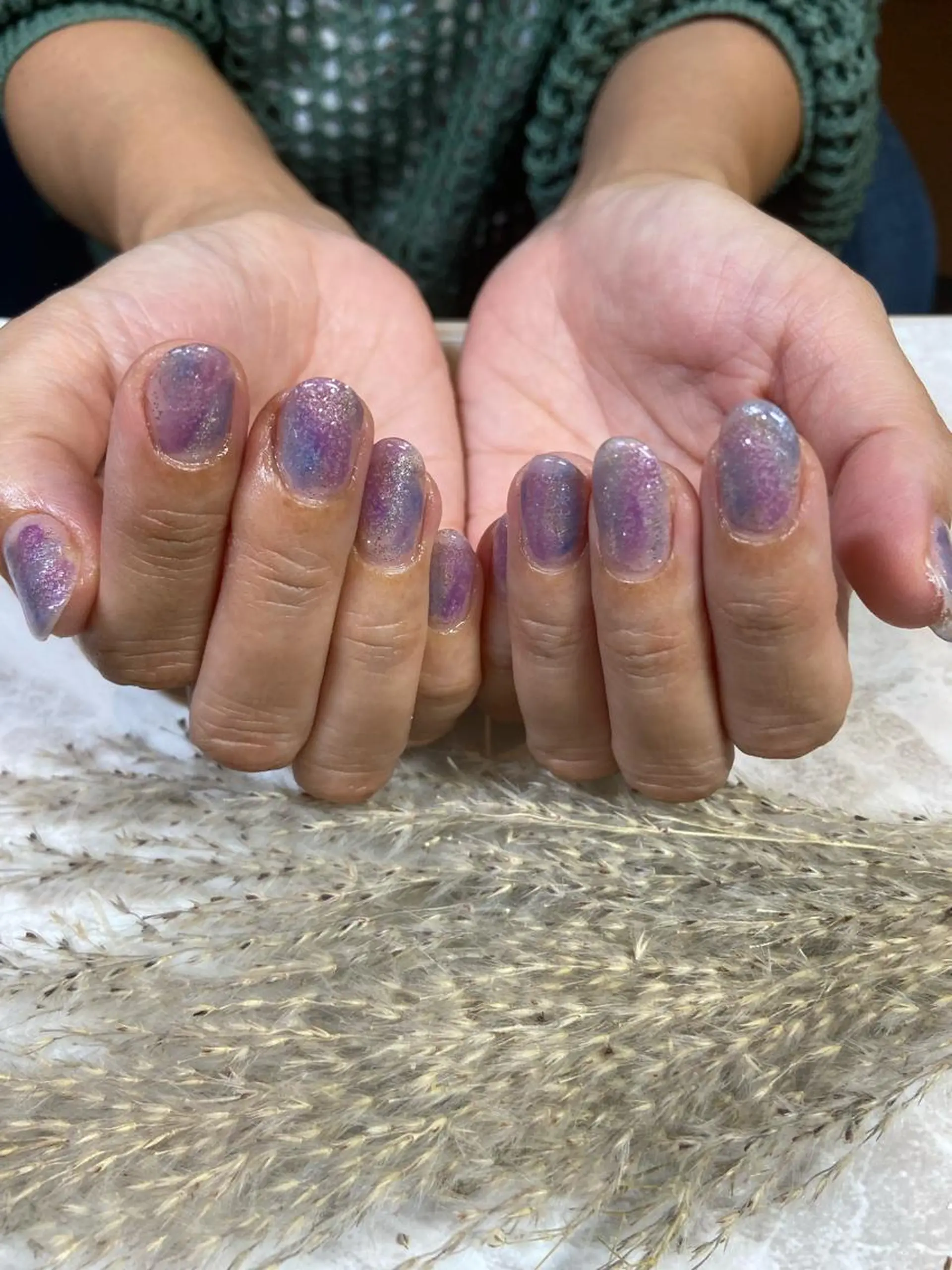 ミディアム ネイル ニュアンスネイル ハンドネイル ネイルサロン ステラのネイルデザイン