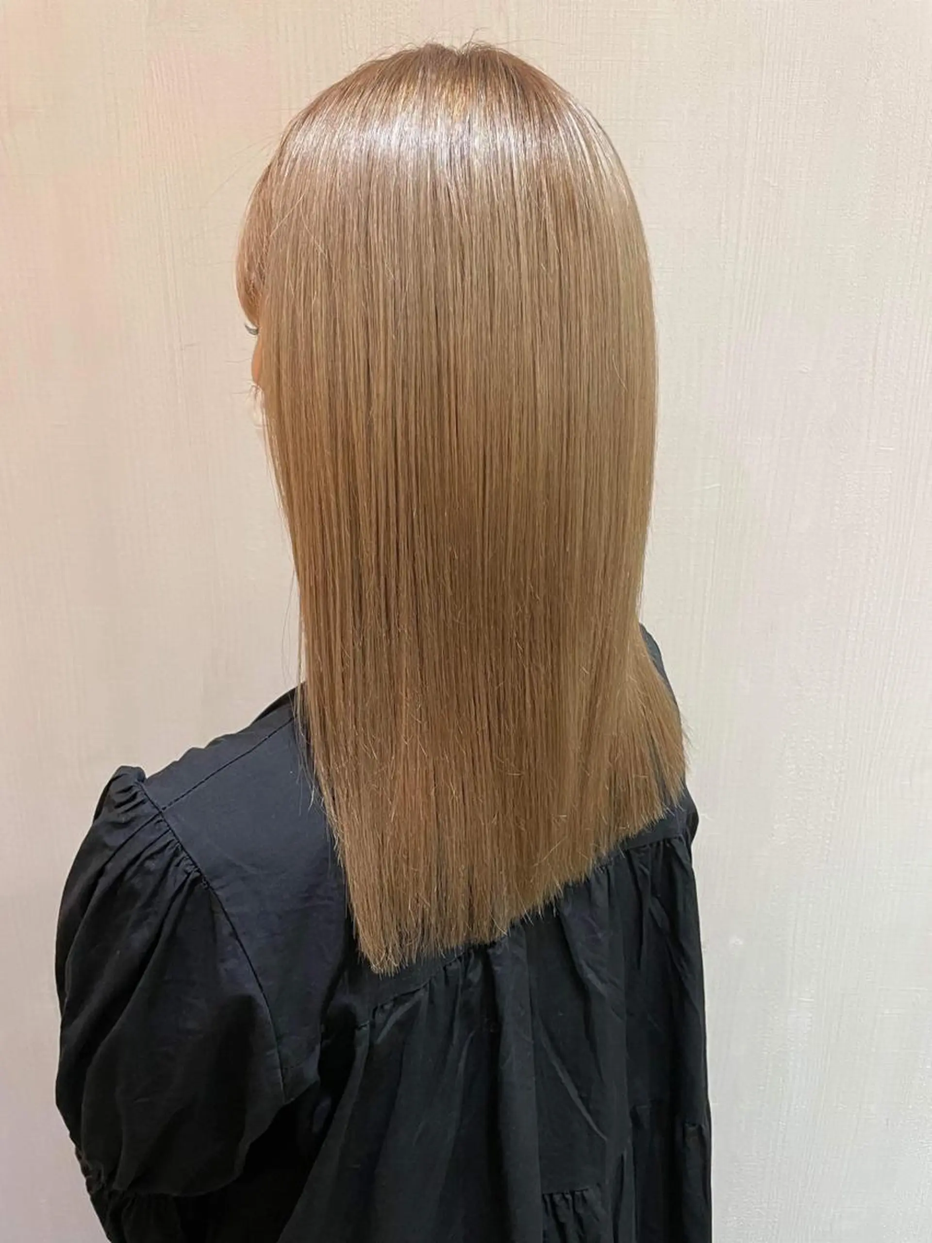 セミロング ヘアカラー トリートメント FERIA梅田🖤 透明感カラー🎀のヘアスタイル