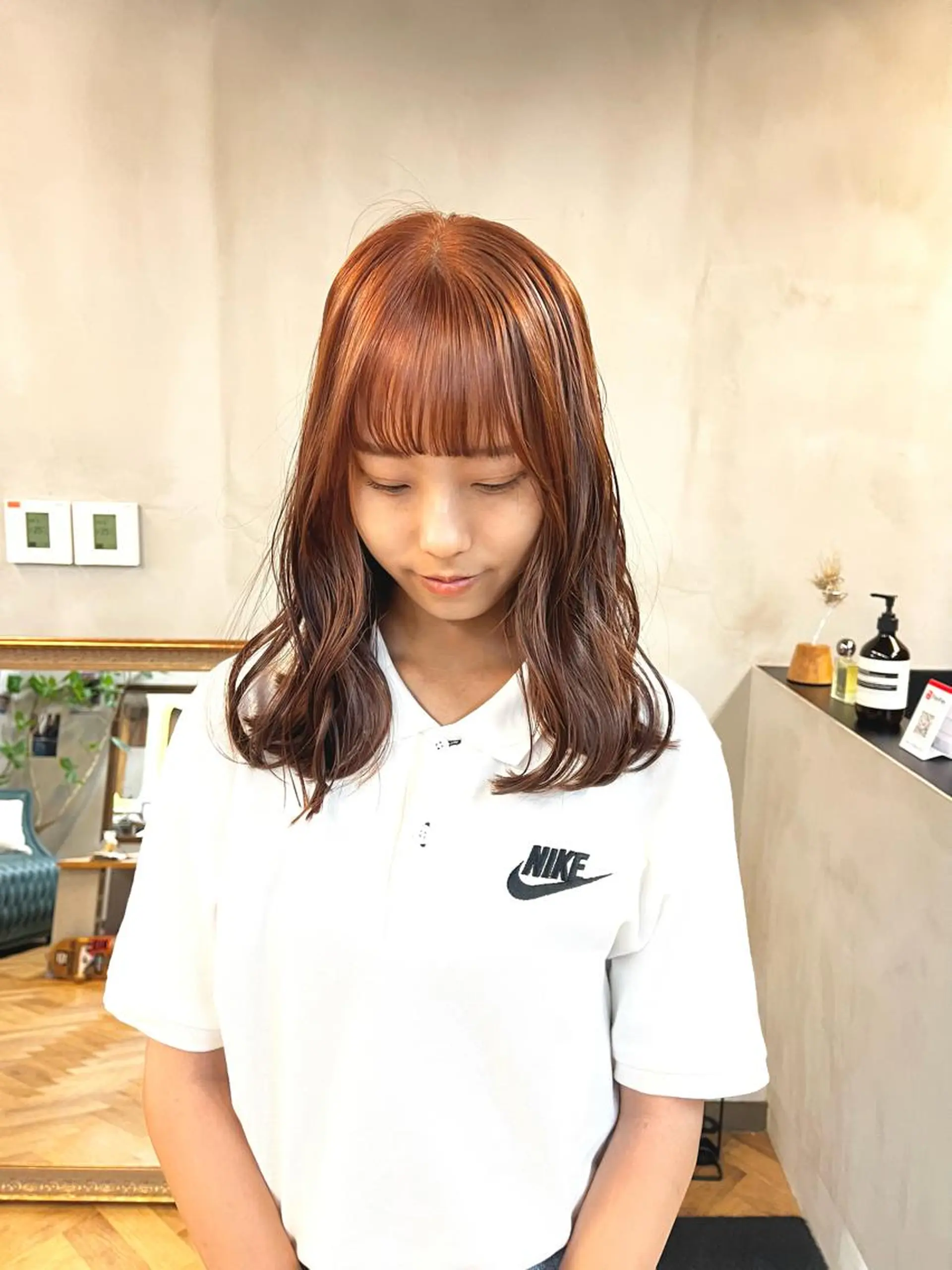 セミロング カラー ヘアアレンジ ブリーチ ダブルカラー ブリーチなしカラー オレンジ カット ヘアカラー トリートメント ena/ブリーチなし 透明感・レイヤー🎀のヘアスタイル