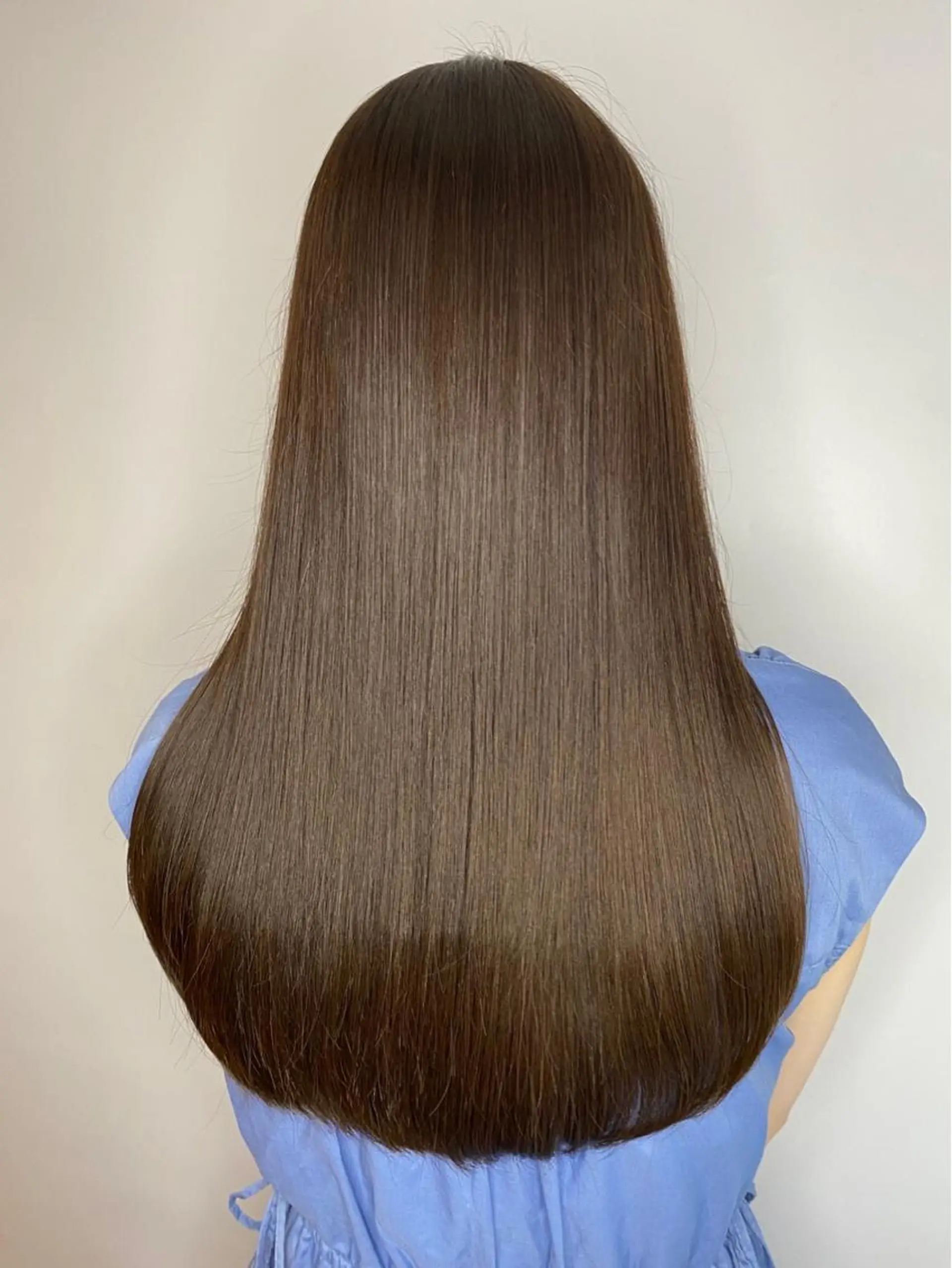 ロング 髪質改善 カット 縮毛矯正 藤井 沙季のヘアスタイル