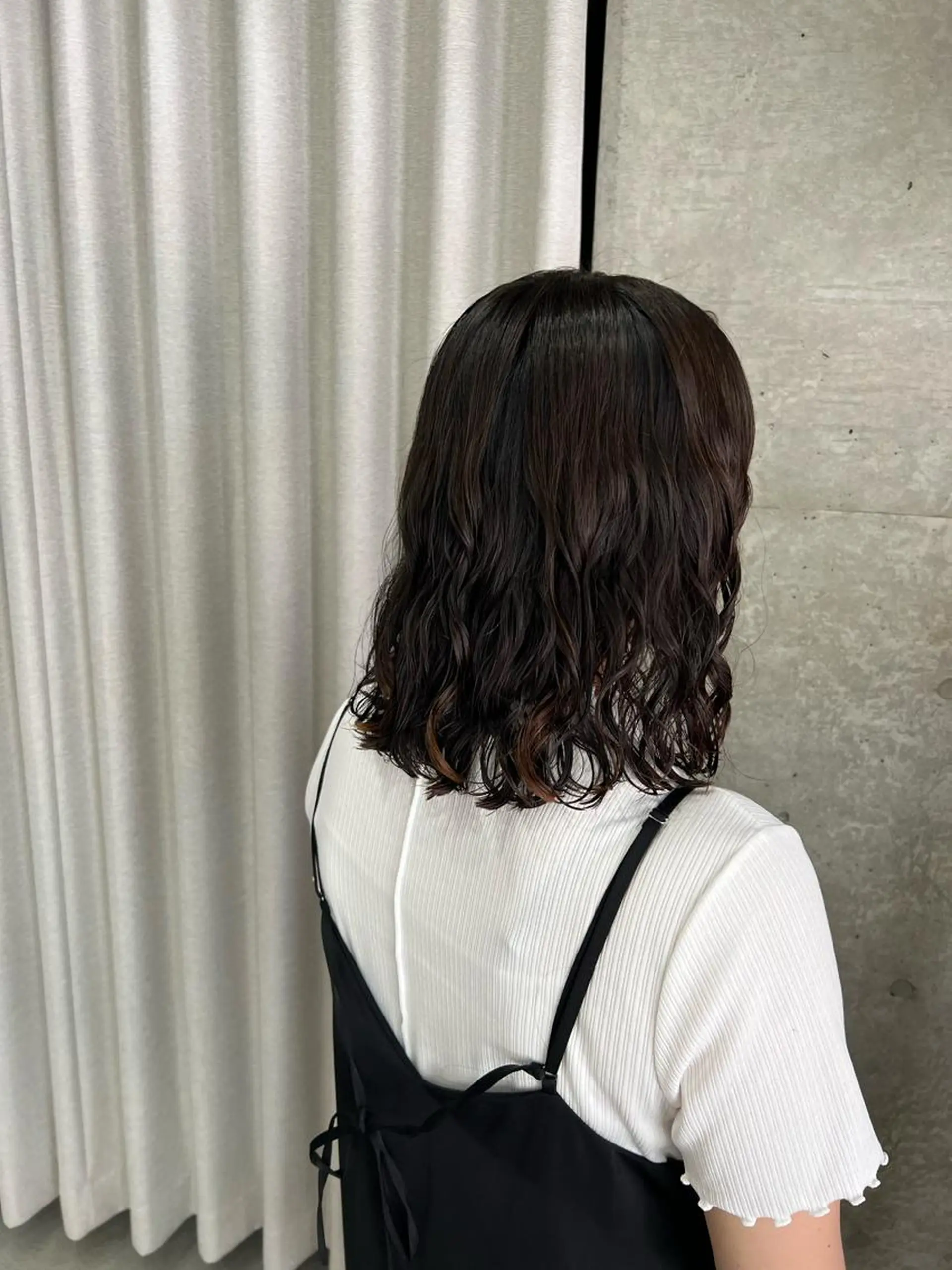 ミディアム パーマ ボブパーマコテ巻き風 パーマNo1深江秀平のヘアスタイル