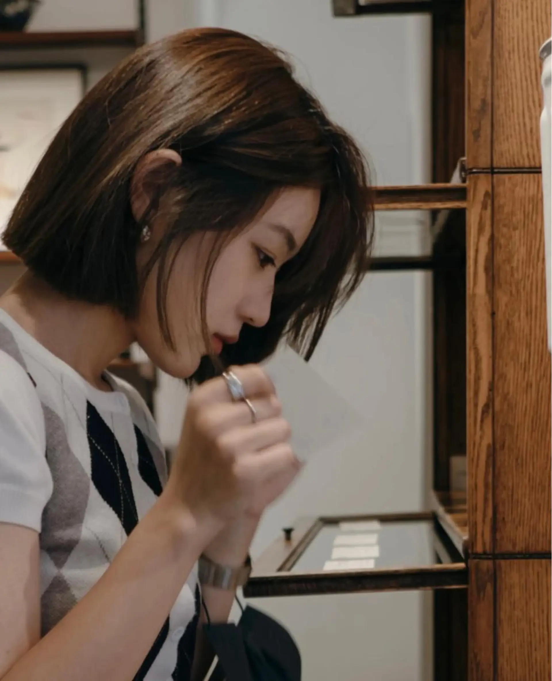 ショート カラー ヘアアレンジ ✨まとまるボブ/ 切りっぱなし/ユキナのヘアスタイル