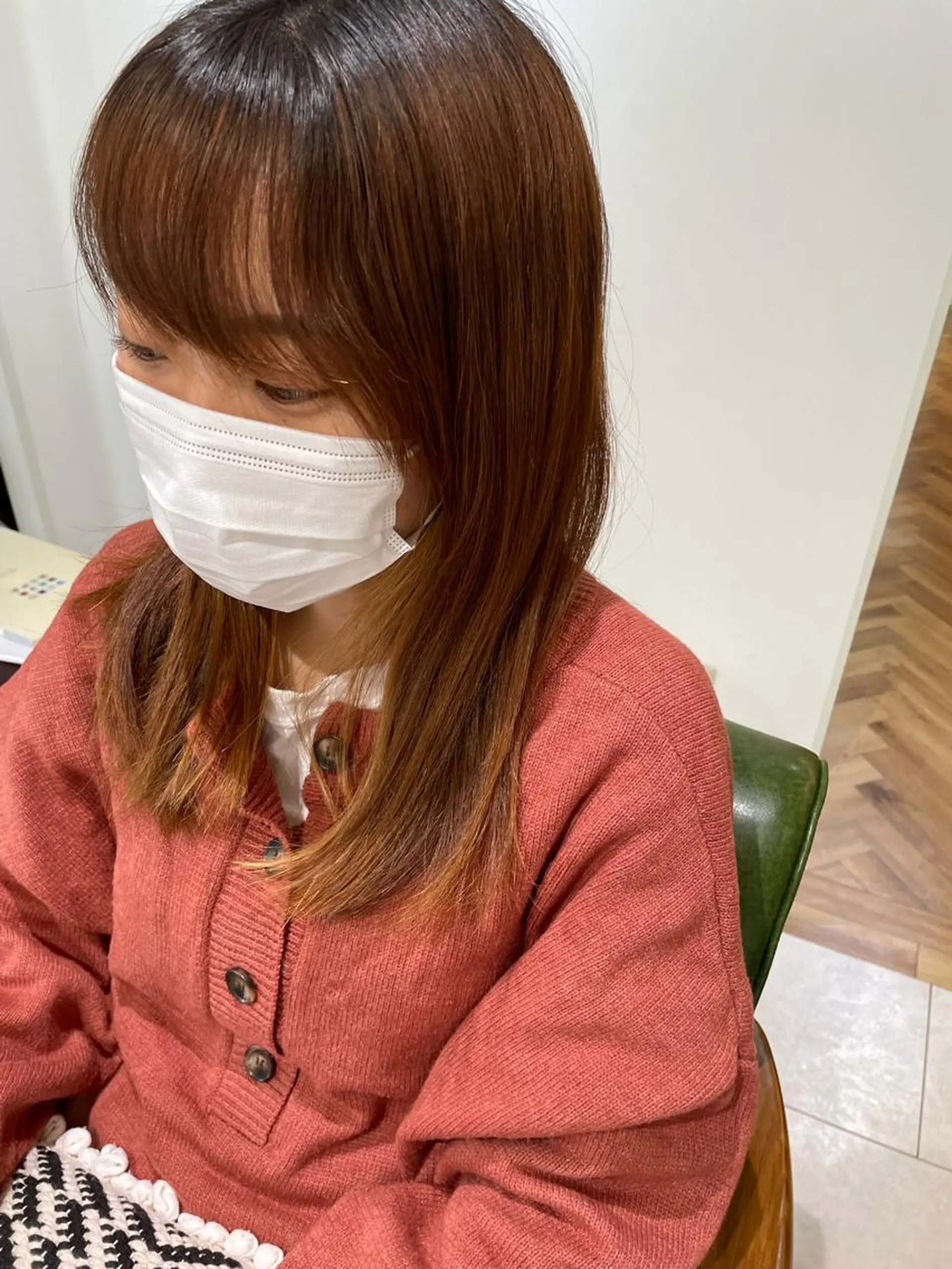 ミディアム カラー グレージュ くびれヘア カット ヘアカラー トリートメント 過去一の柔髪ヘア 🌿einshairのヘアスタイル