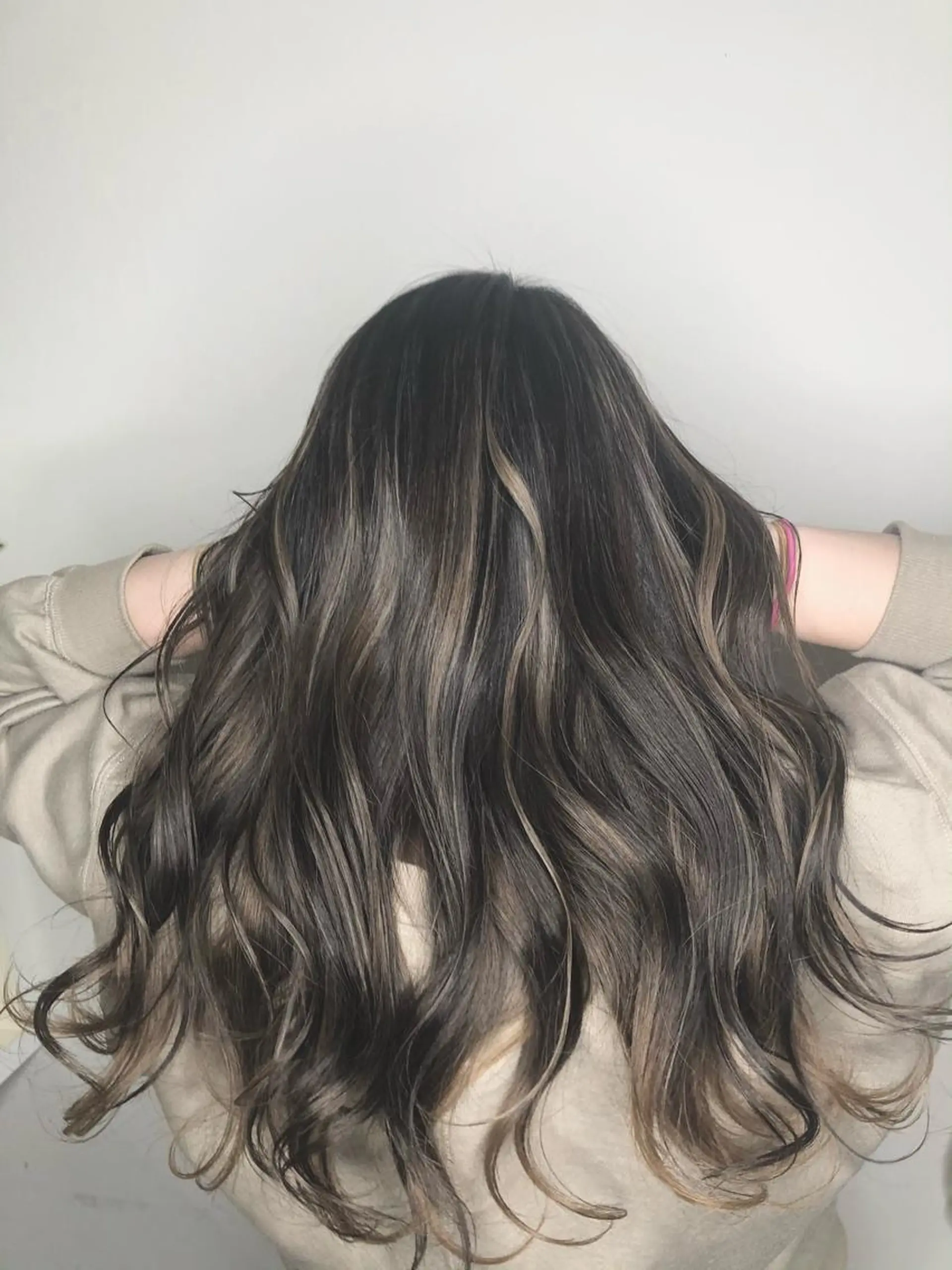 ロング カラー 艶髪職人 山本隼正のヘアスタイル