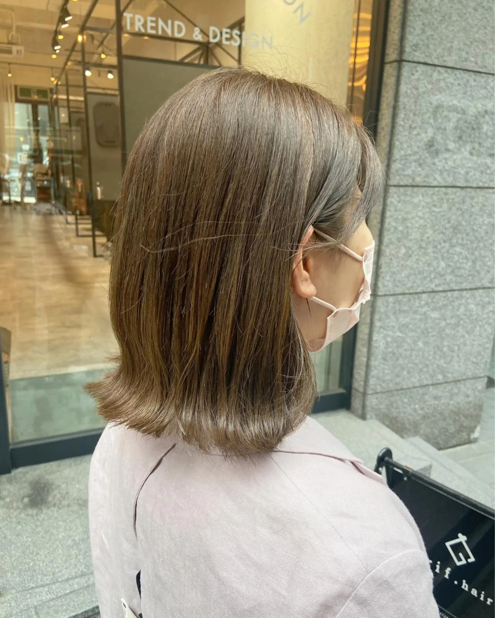ショート カラー ベージュカラー オリーブベージュ ヘアカラー トリートメント THINK SHOP sakiのヘアスタイル