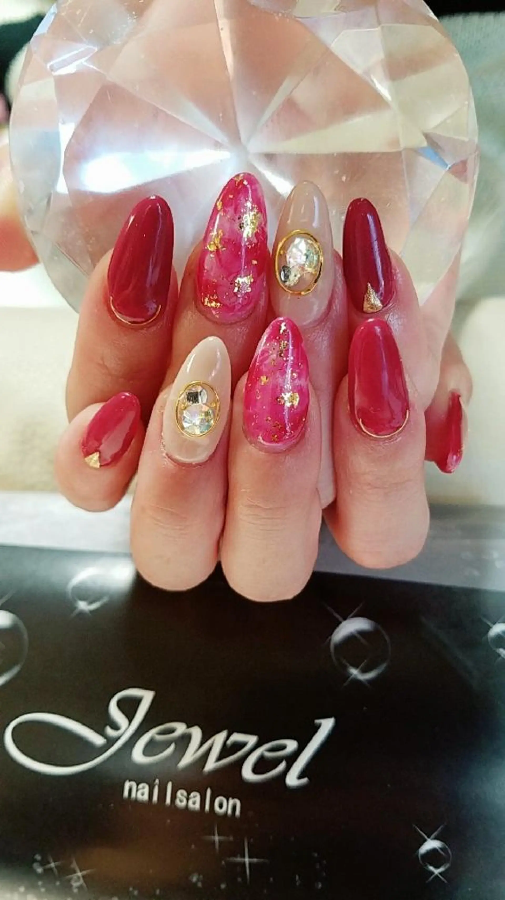 ネイル ＪＥＷＥＬ ＮＡＩＬのネイルデザイン