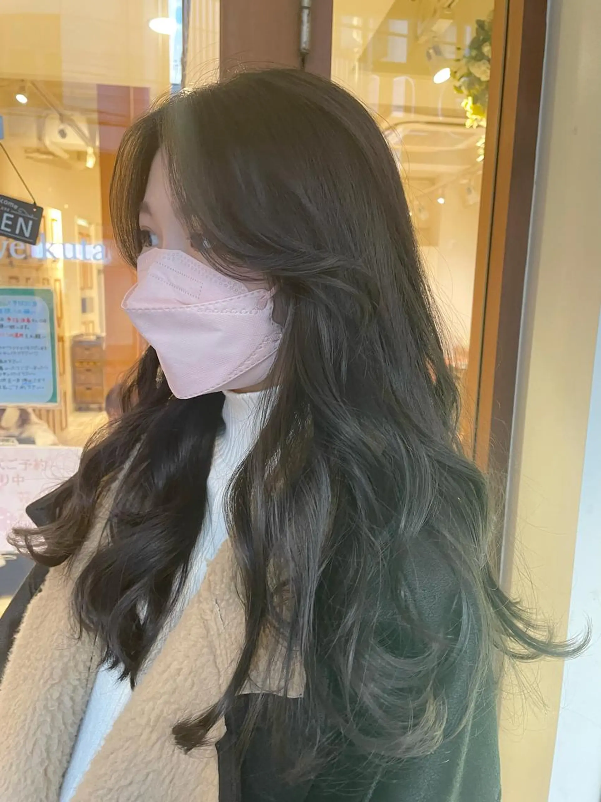 ロング カラー グレージュ ヘーゼル 顔まわりレイヤー レイヤーカット 清水　ちひろ ✄トップスタイリストのヘアスタイル