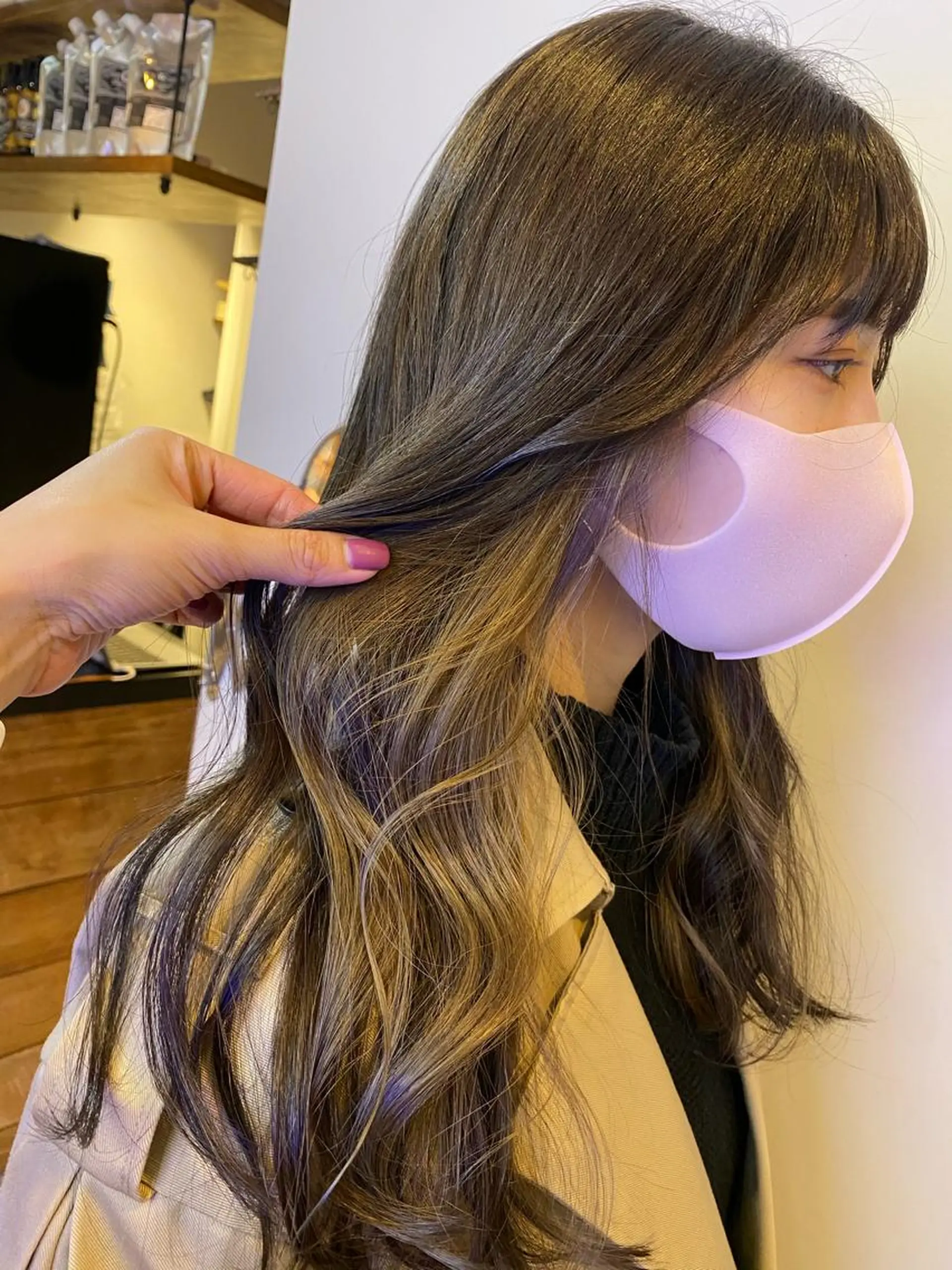 セミロング カラー ダークグレー ダークグレージュ グレージュ カット ヘアカラー トリートメント scene. haraのヘアスタイル