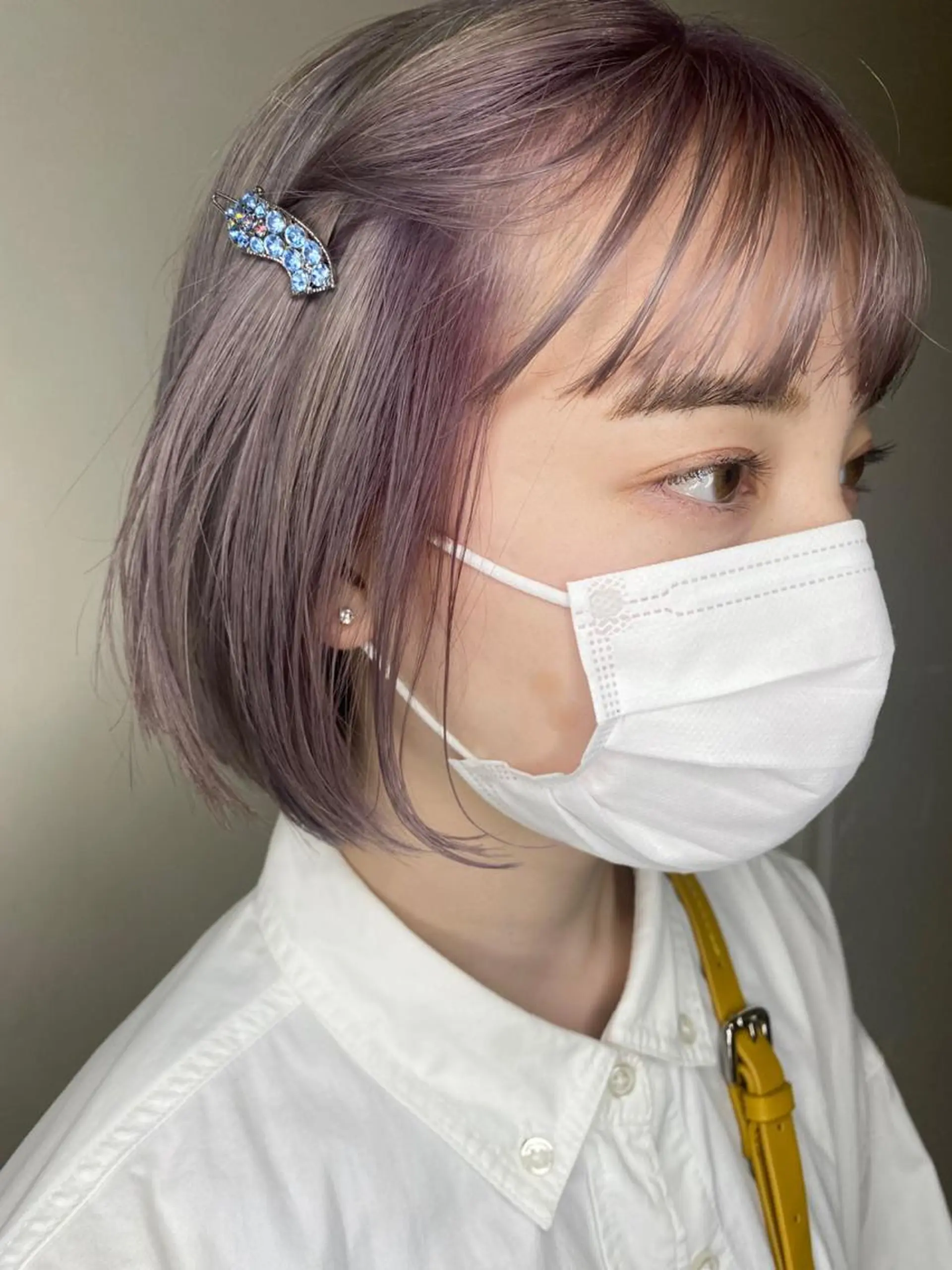 ショート カラー パーマ ヘアアレンジ メンズ キッズ ネイル mana 暖色カラーカットのヘアスタイル