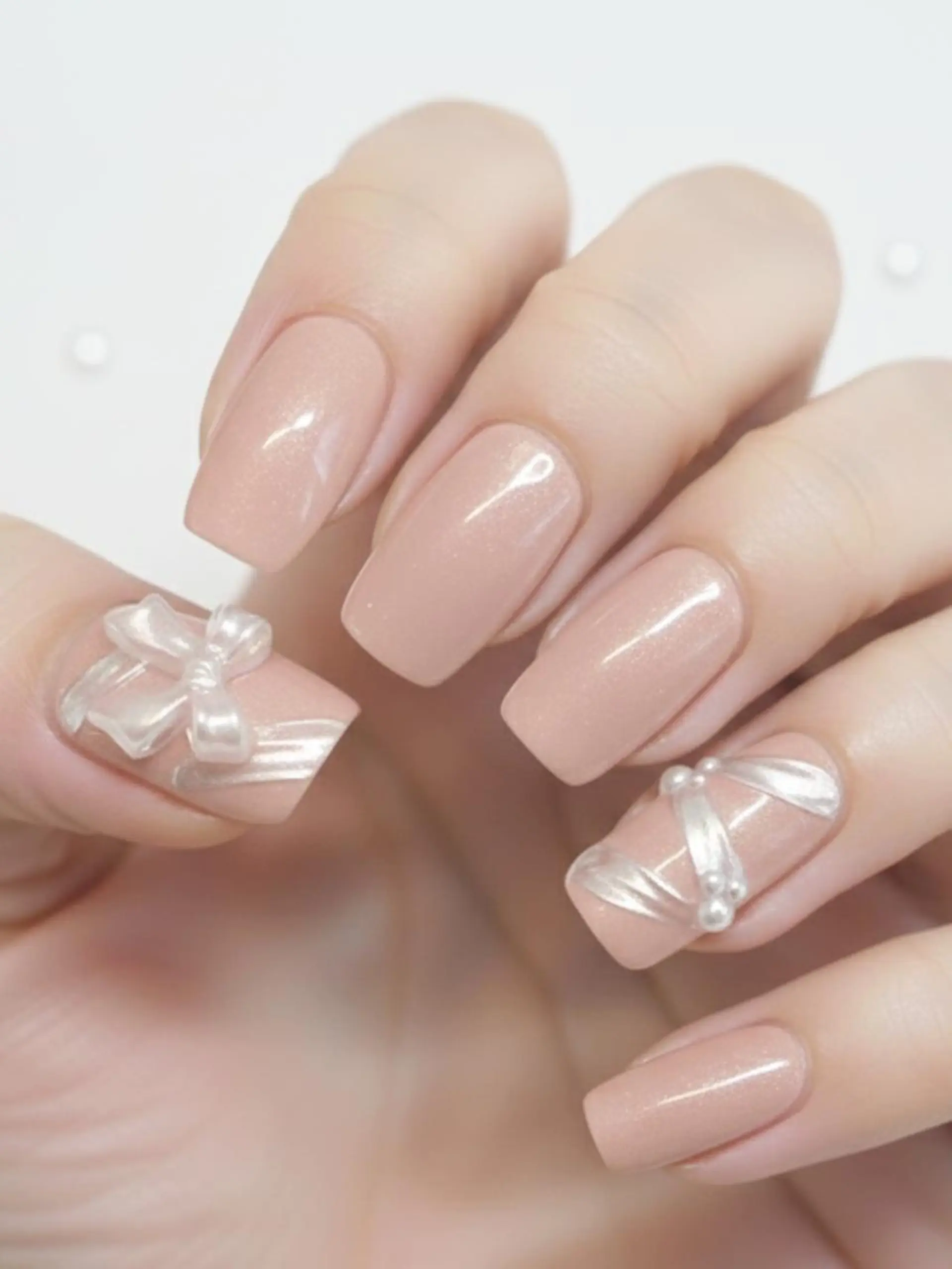 ネイル ハンドネイル Miku. Nのネイルデザイン