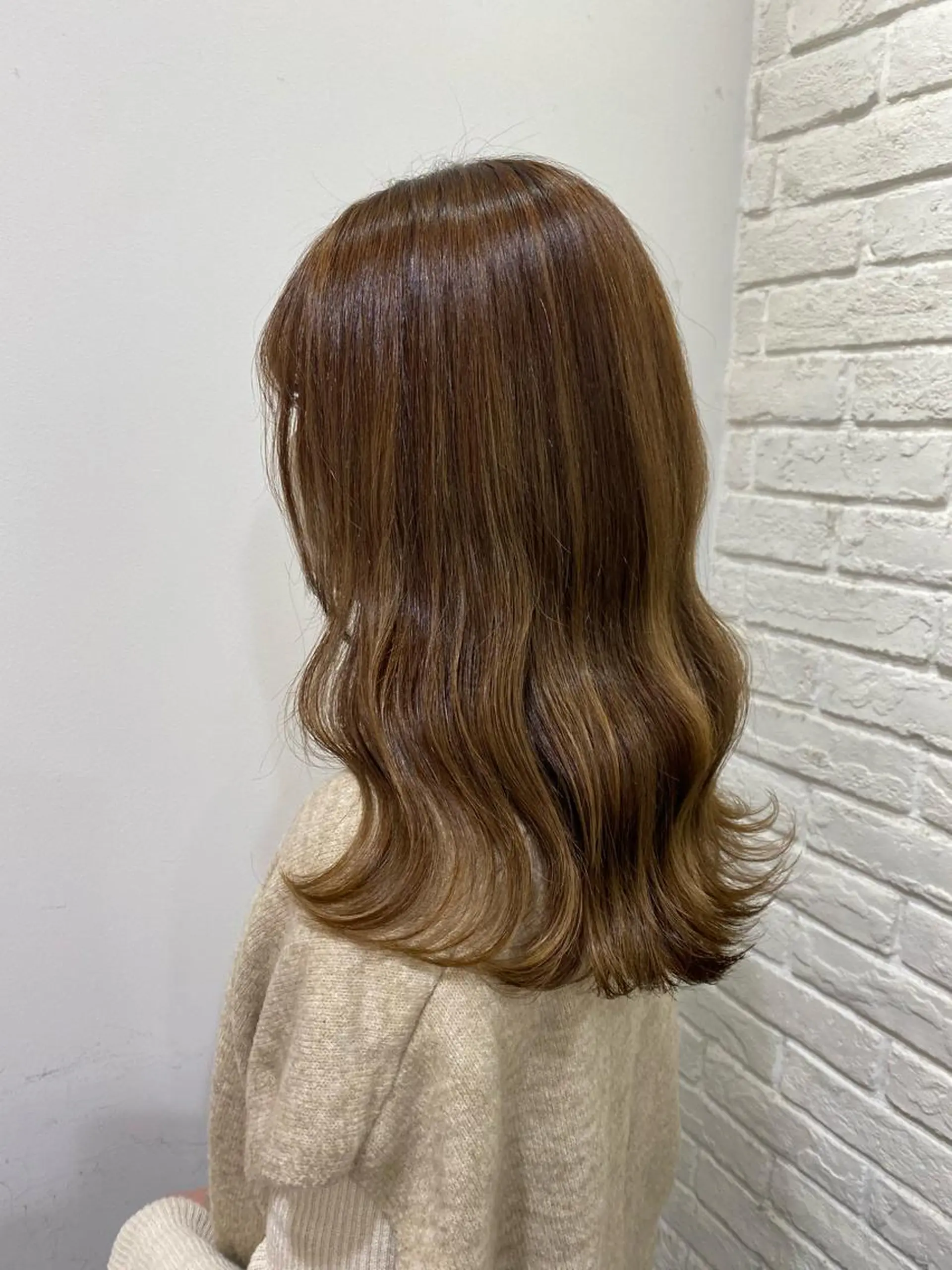 セミロング カラー merc.🌿✨ いとうりかのヘアスタイル