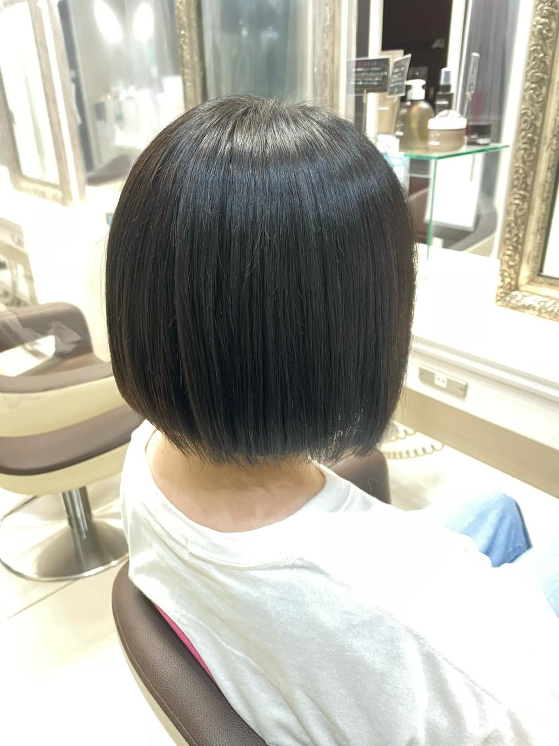 ショート カラー 丸山 萌愛のヘアスタイル