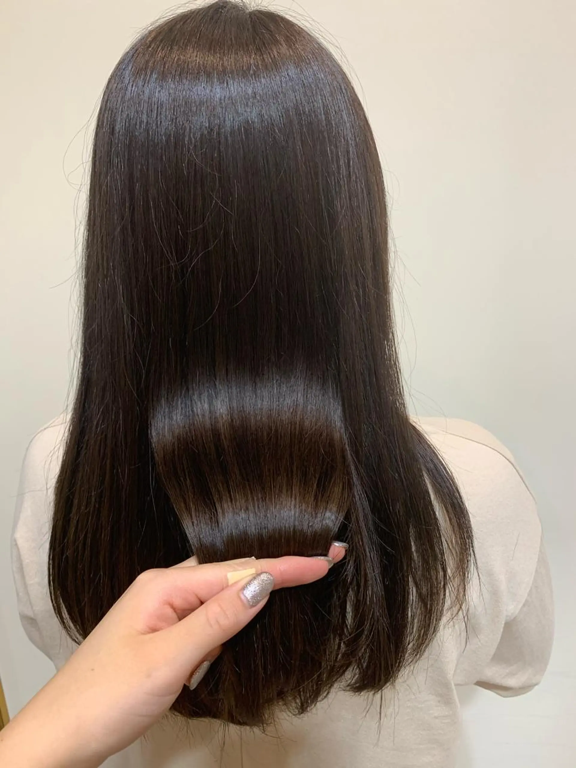 ロング 保野加/トレンドボブ 透明感爆発カラーのヘアスタイル