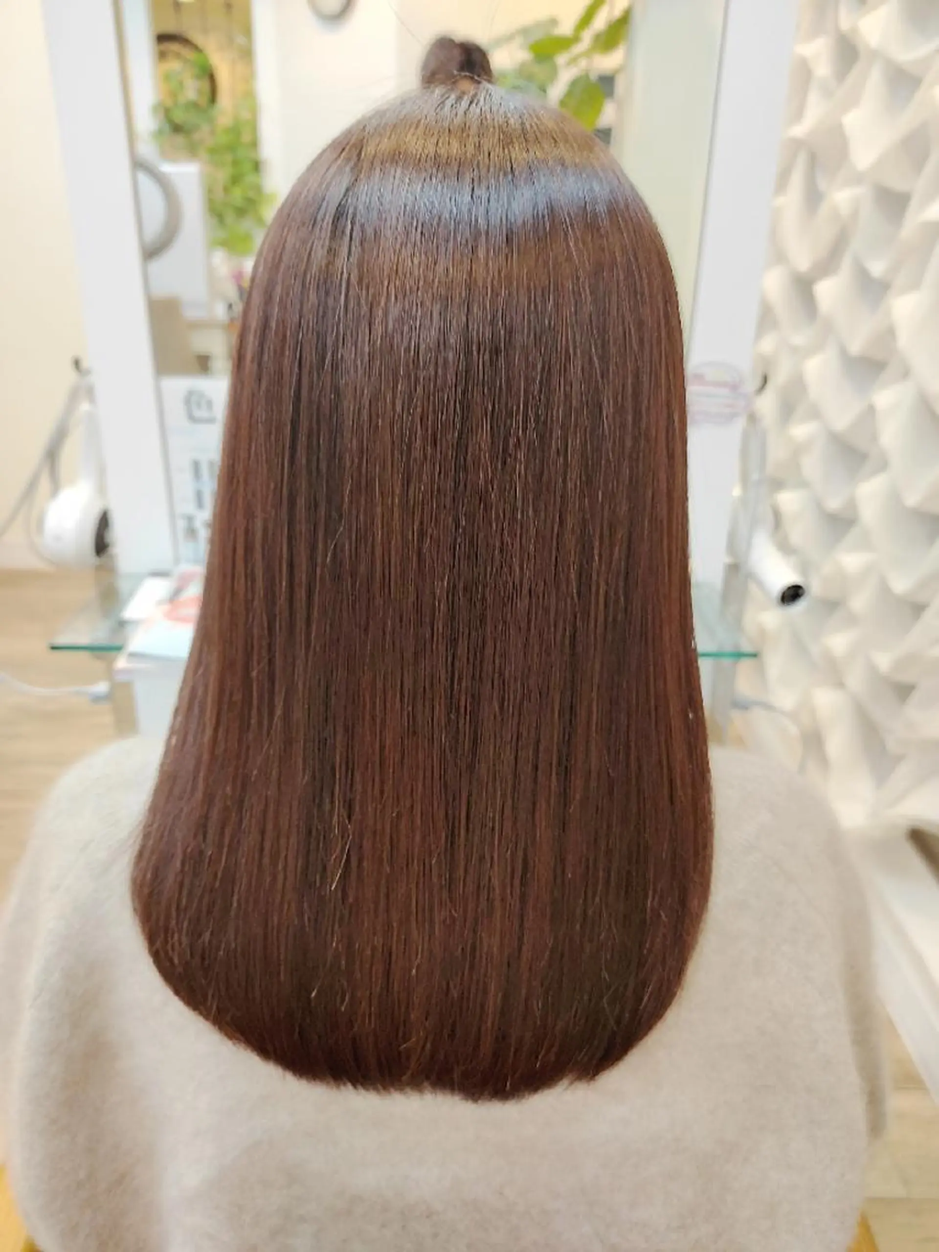 セミロング セミロングパーマ 髪質改善 韓国風ヘア 縮毛矯正 トリートメント noa tokyo ノアトウキョウ所属・銀座🍓個室🍓犬飼 英介😁のヘアスタイル