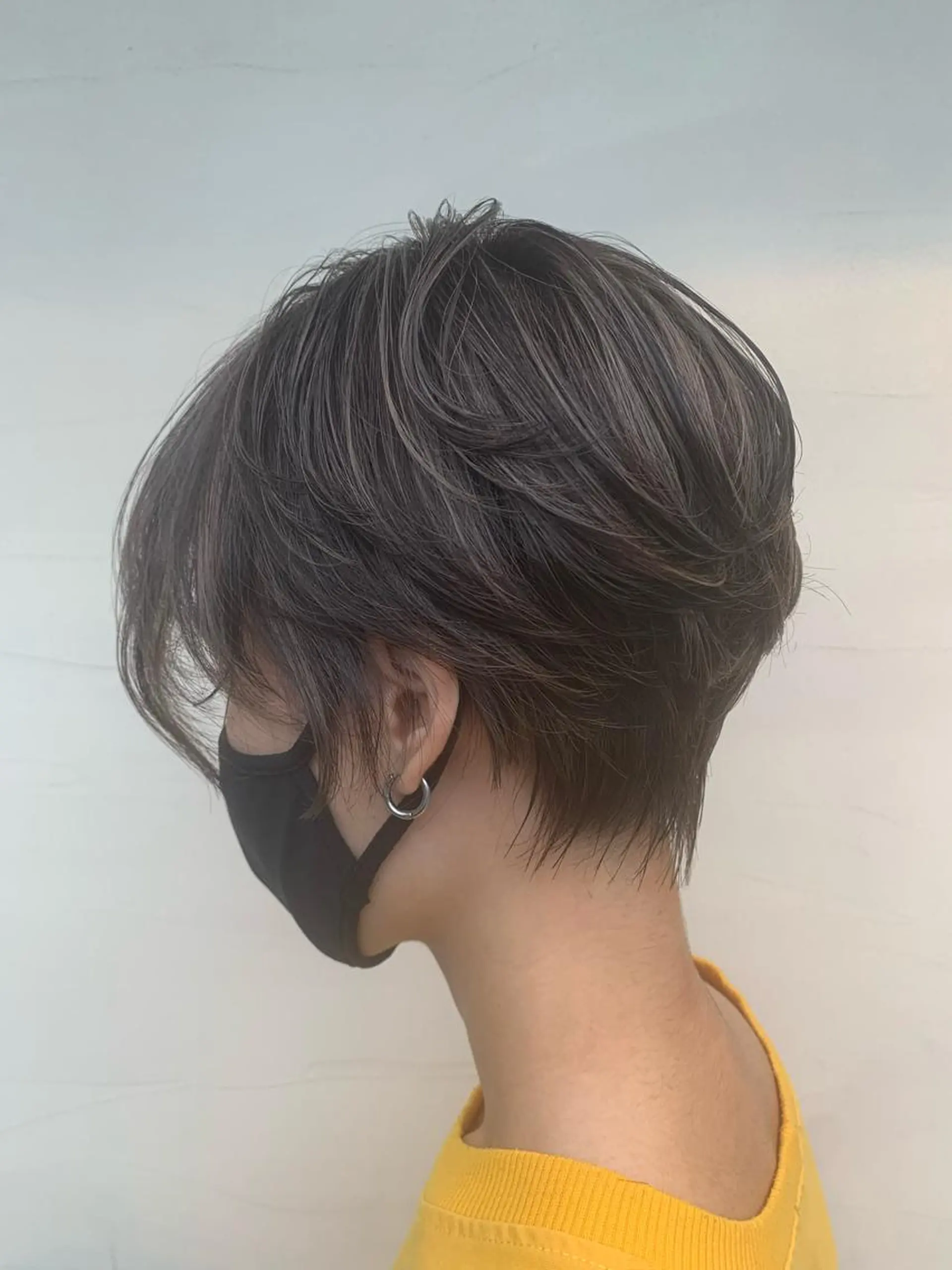 ショート カラー 安達 俊亮のヘアスタイル