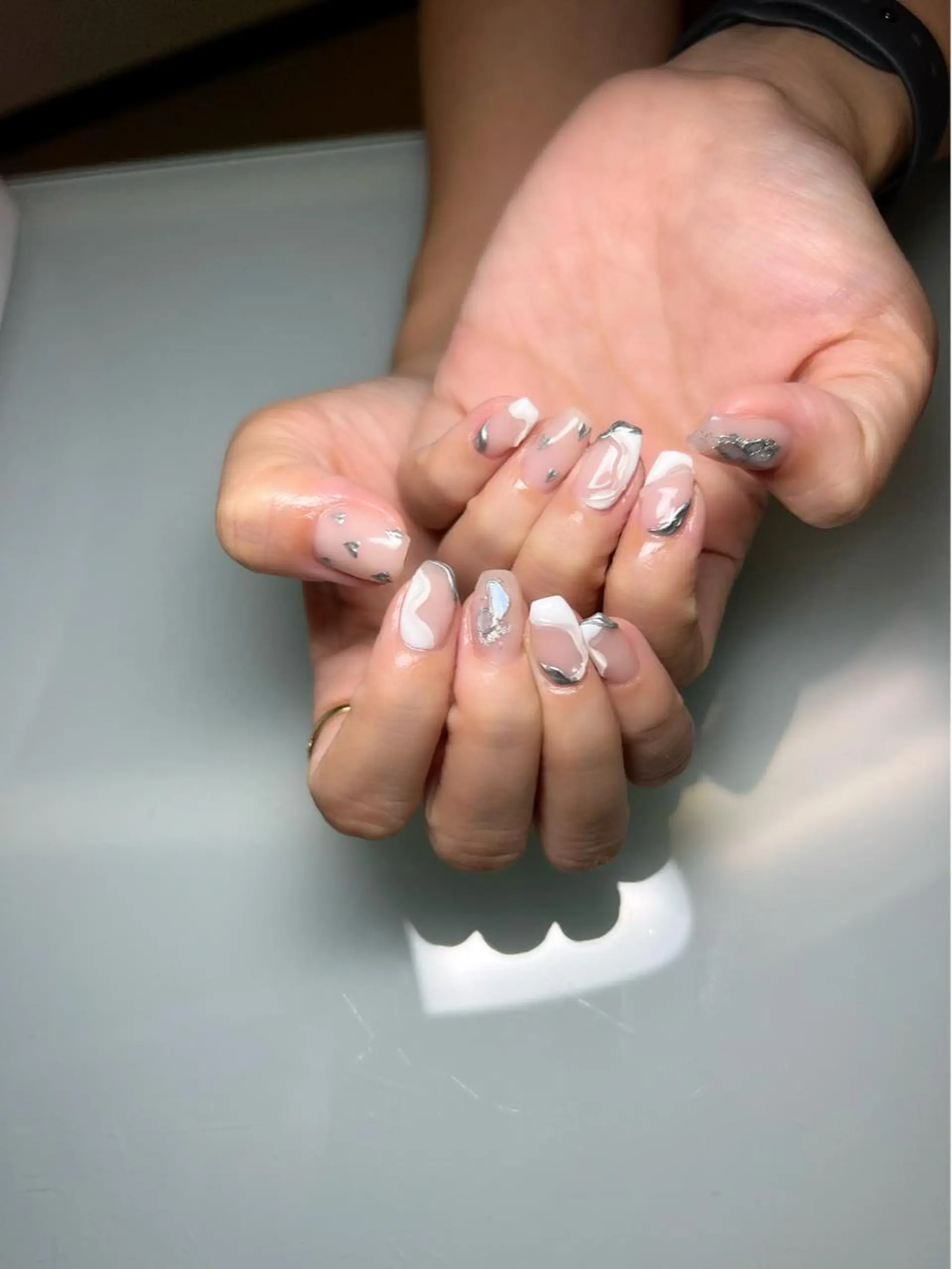 ネイル maison dari (ﾒｿﾞﾝ   ﾀﾞﾘ )所属・高橋 ユカのネイルデザイン