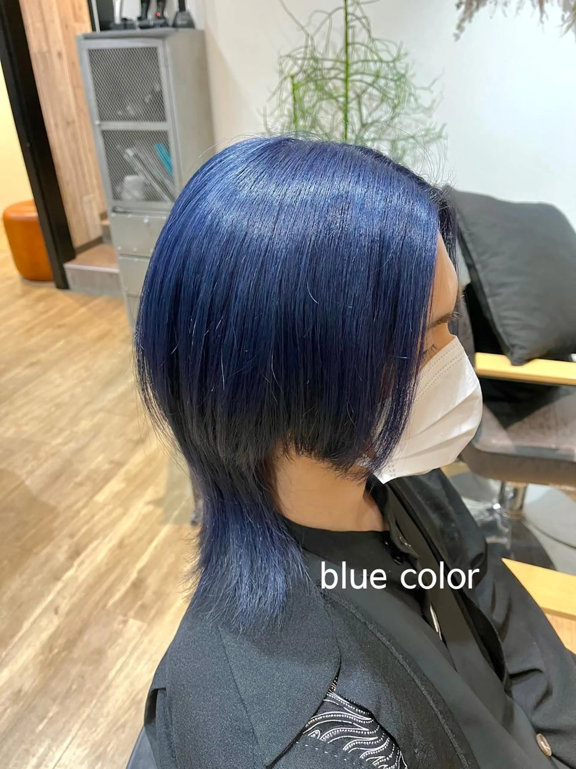 ミディアム カラー メンズ ミディアムパーマ メンズブリーチ センターパート フェードカット マッシュ カット ヘアカラー メンズカット/パーマ 久田良和のヘアスタイル