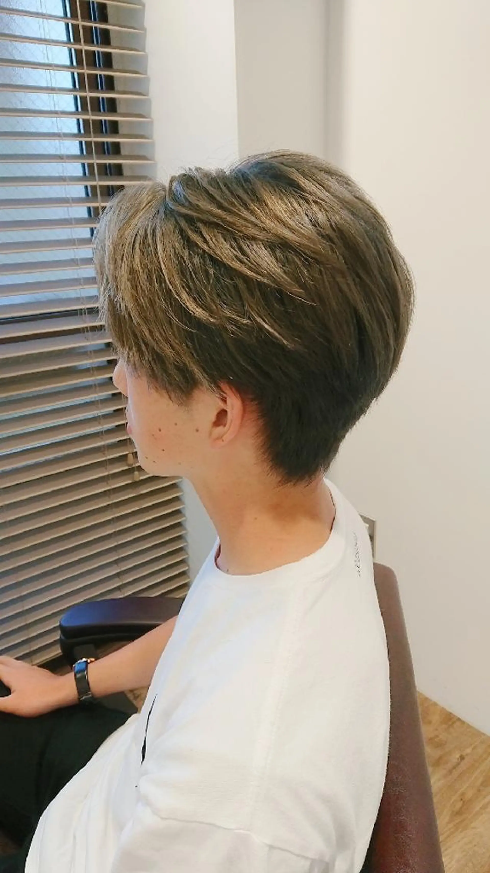 メンズ カット ヘアカラー ハイライト⭐️上野 高広のヘアスタイル