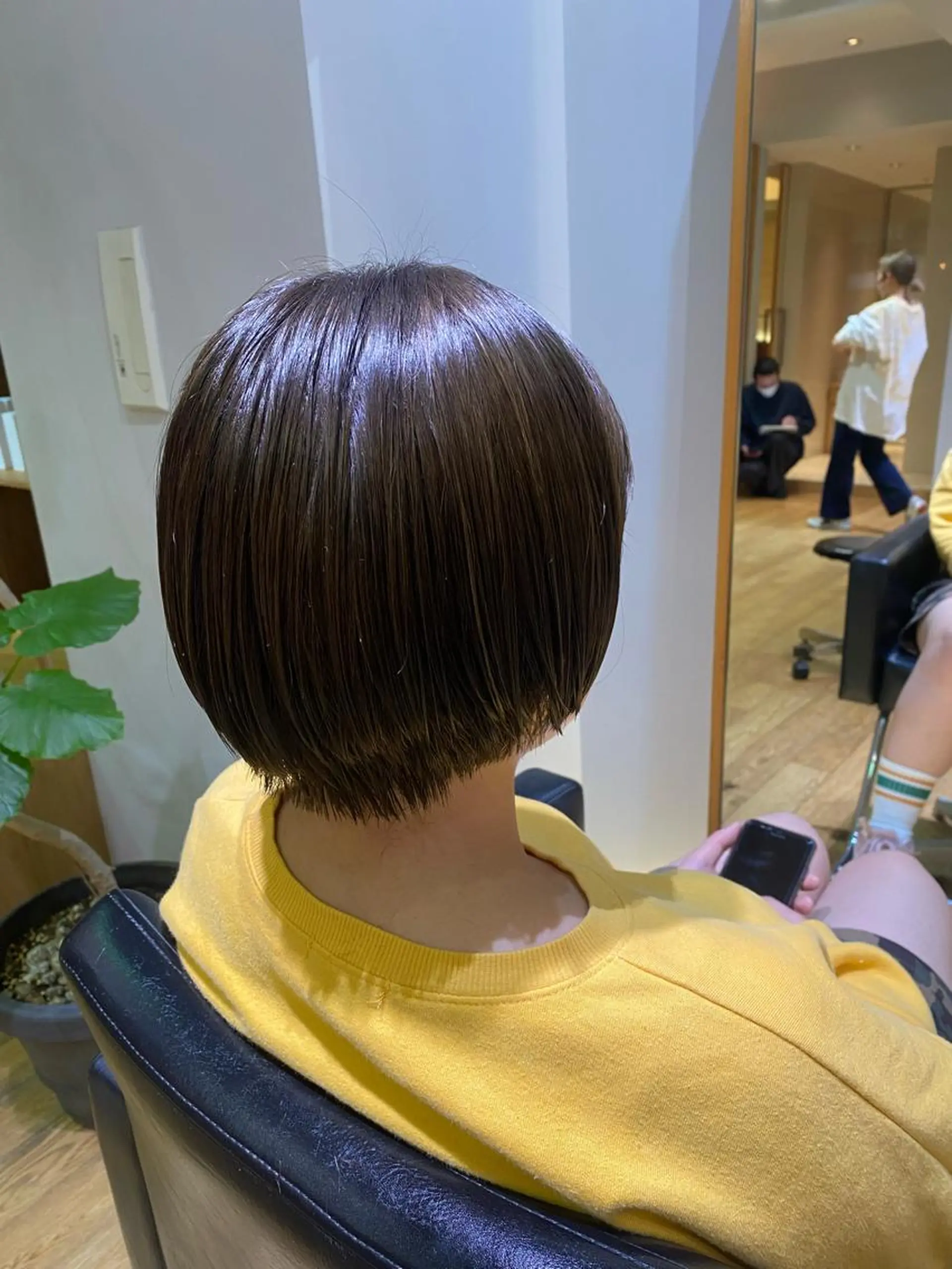 ショート 大人可愛い♡コテ巻き パーマ🌼杉田 萌恵のヘアスタイル
