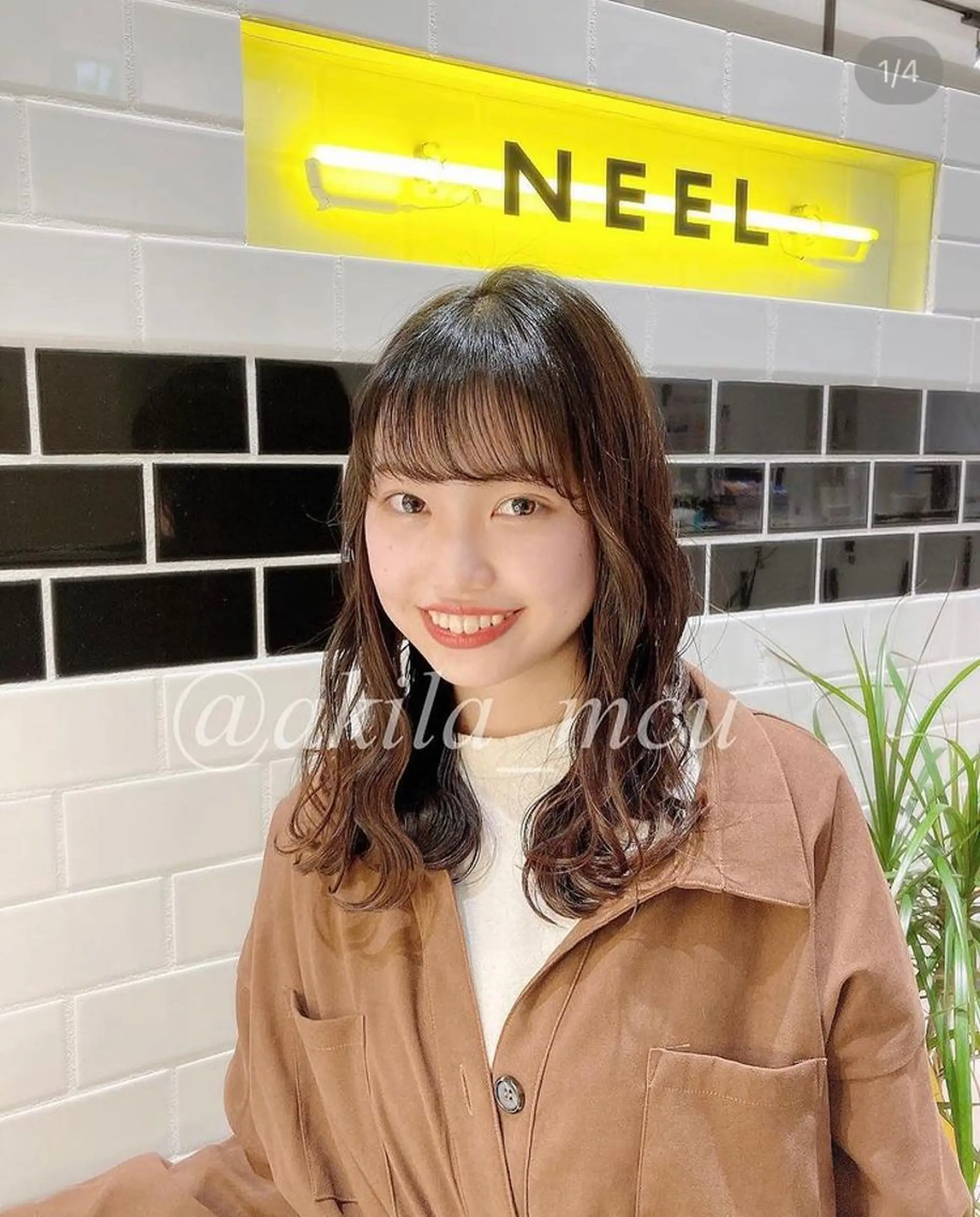 ロング カラー ヘアアレンジ シースルーバング エグチ アキラのヘアスタイル