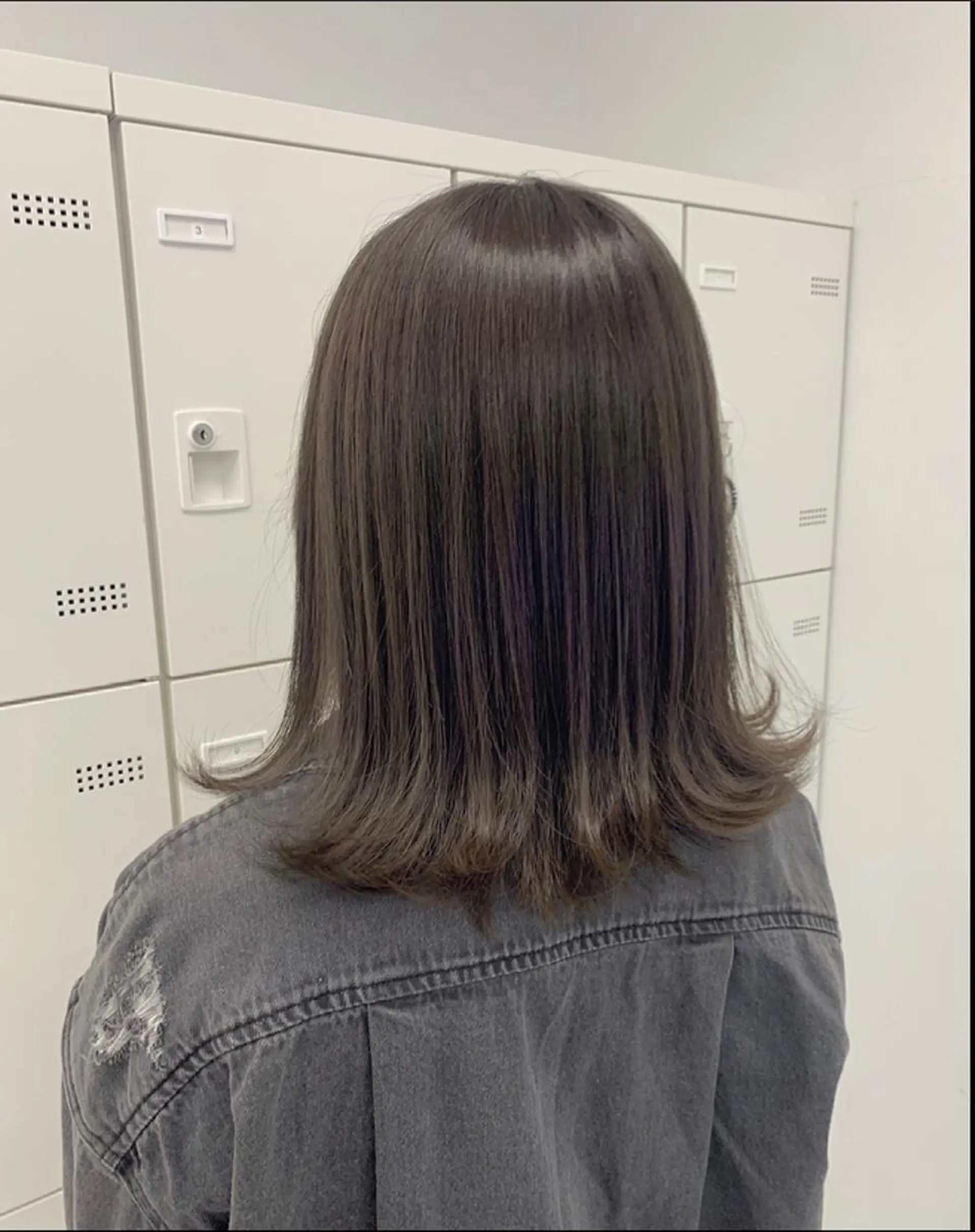 ミディアム サロウィン新宿三丁目East所属・顔周りレイヤー/新宿 /モテ艶カラー/航介のヘアスタイル