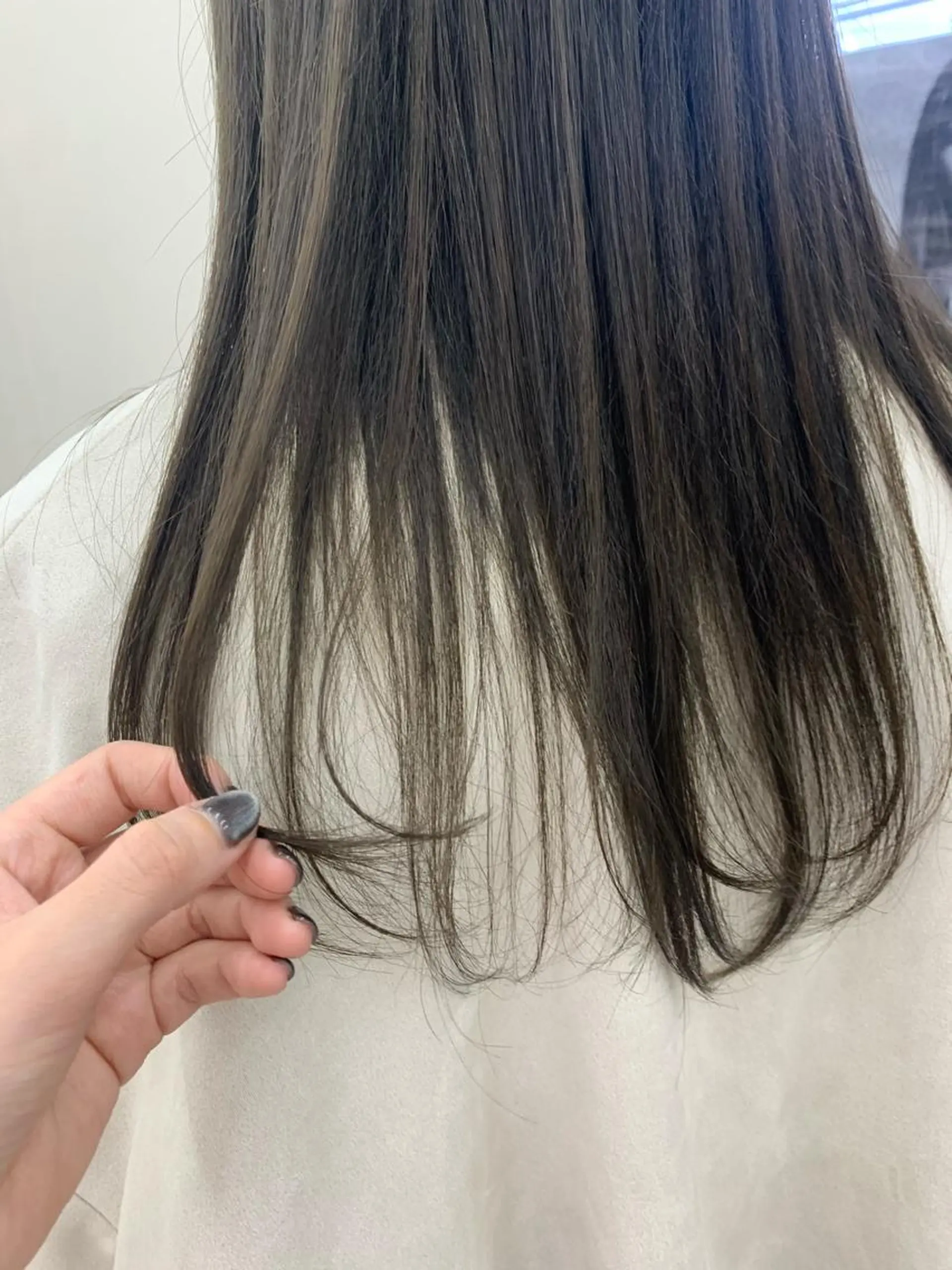 ロング カラー ヘアカラー 吉川 茉由子のマツエク・マツパデザイン