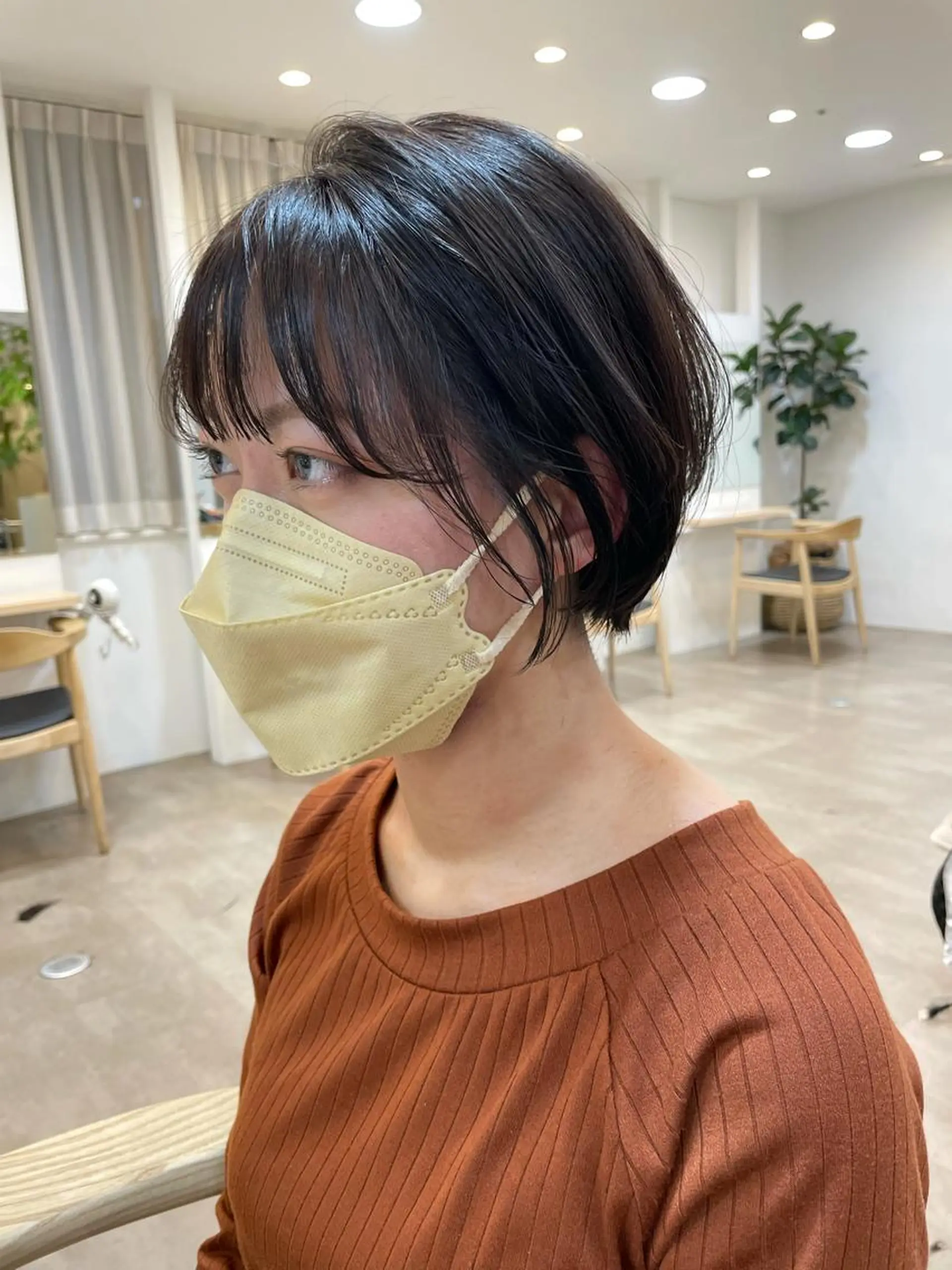 ショート カット ヘアカラー トリートメント 大迫 江梨のヘアスタイル