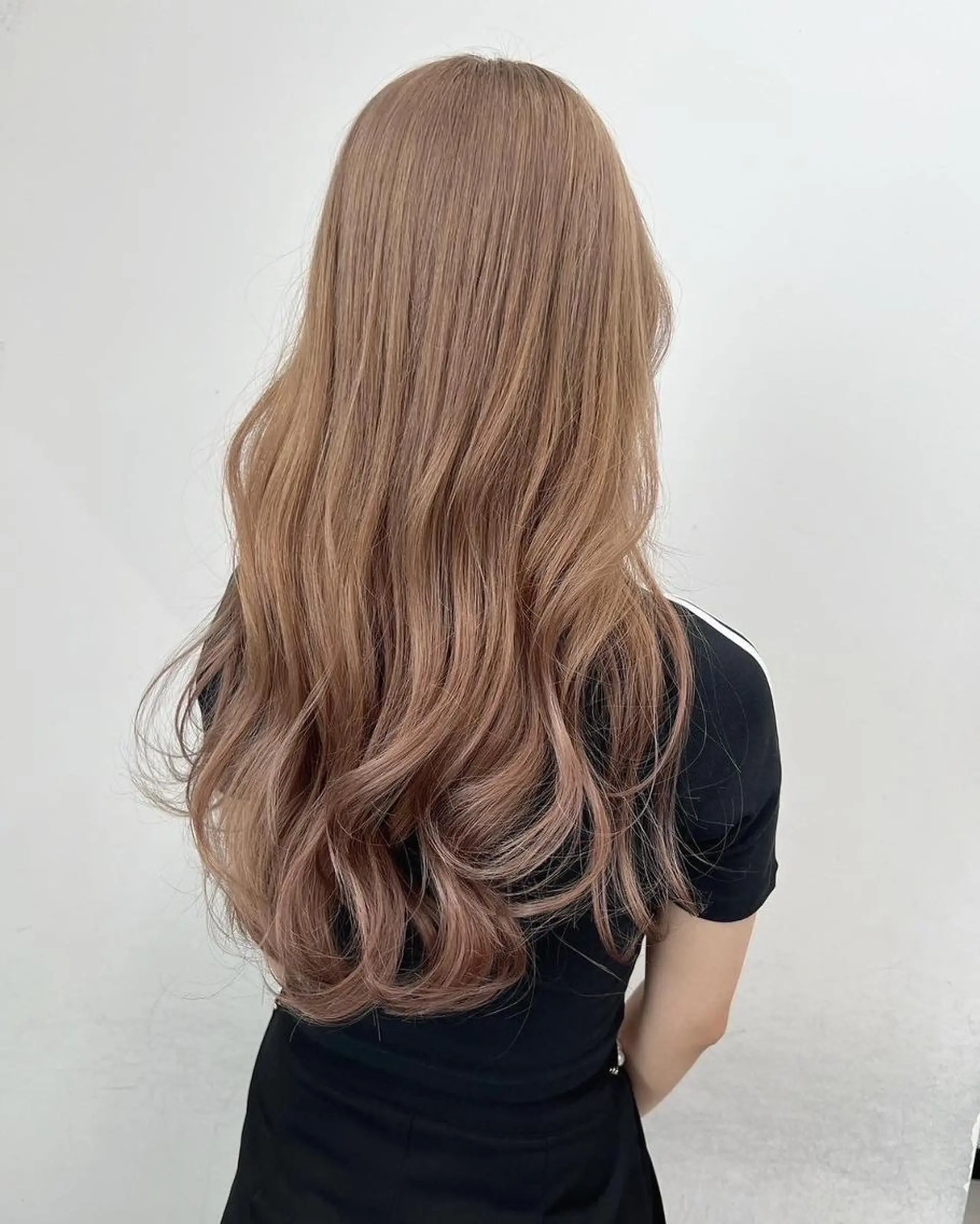 ロング ボブ ハイライト 髪質改善 韓国風ヘア レイヤーカット 【公式】amble luxe 中野のヘアスタイル