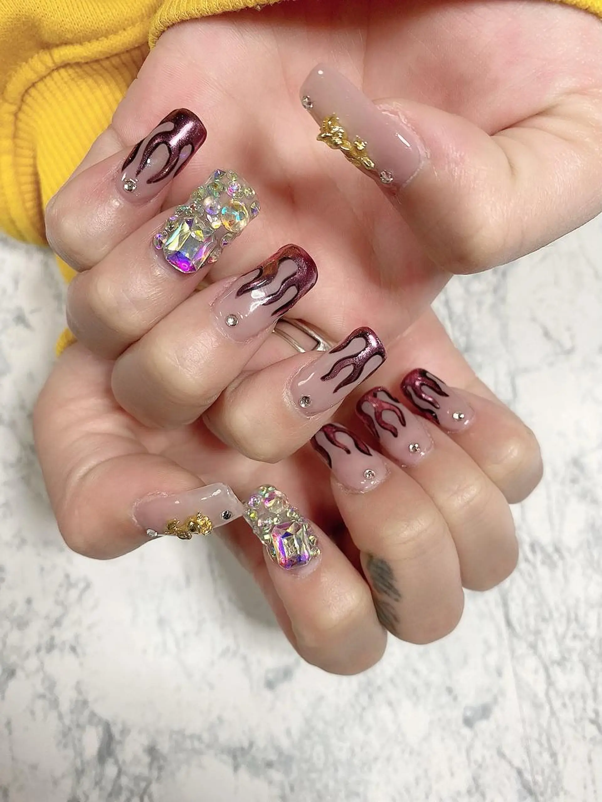 ネイル ハンドネイル フットネイル ejiri harukaのマツエク・マツパデザイン