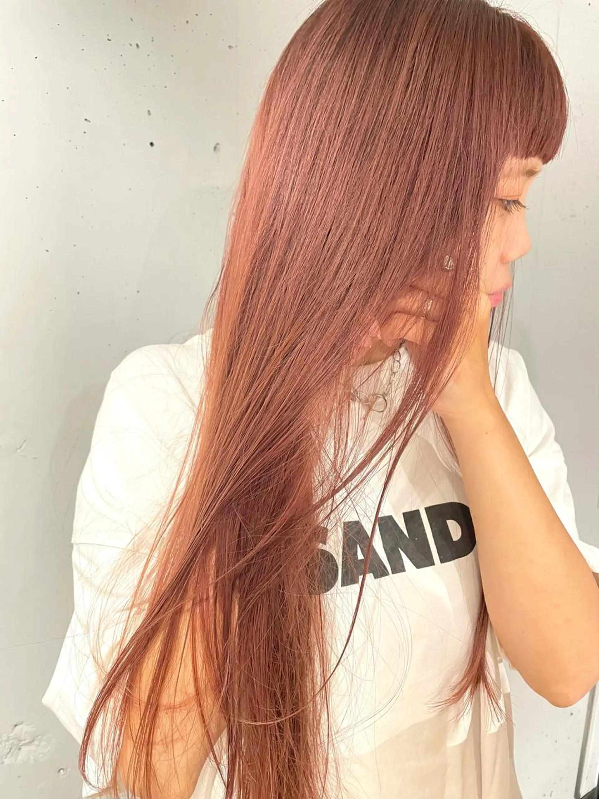 ロング カラー ブリーチ ZOA classic hair所属・東 みのりのヘアスタイル