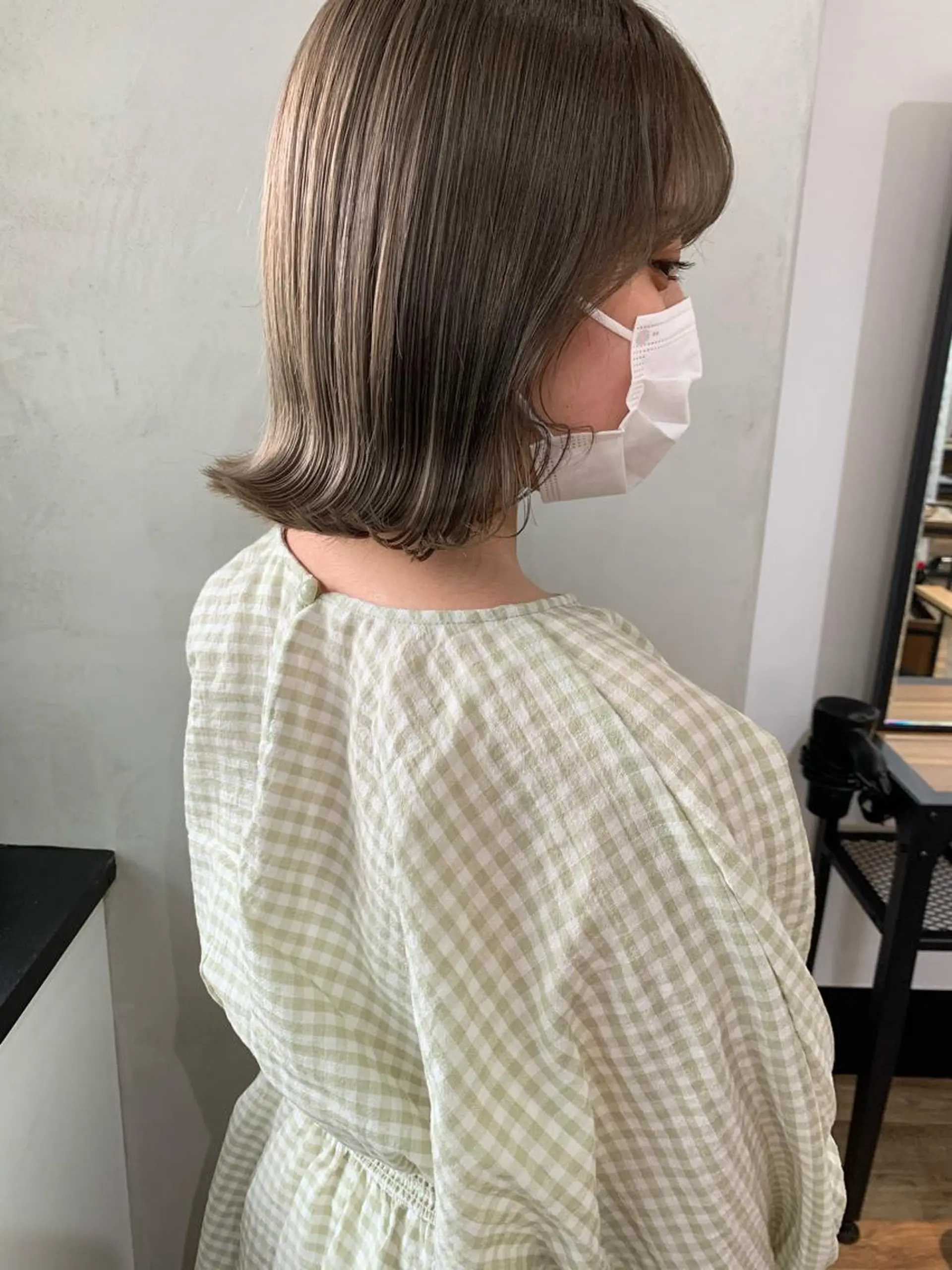 ミディアム カット to waのヘアスタイル