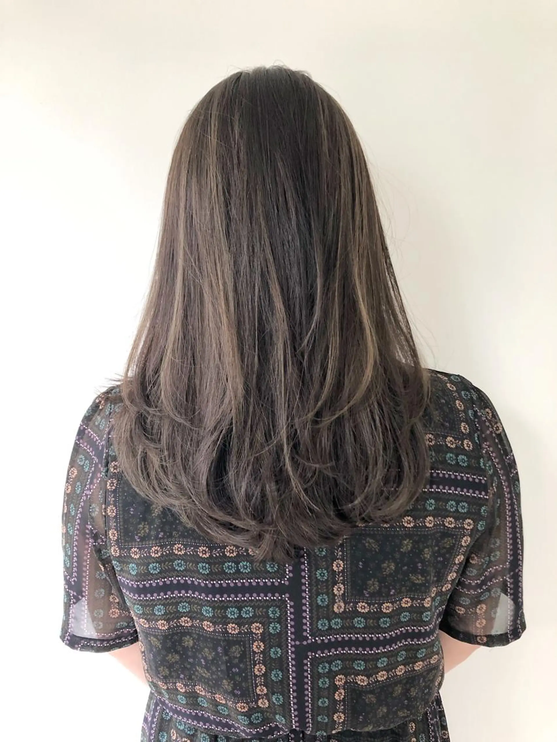 ミディアム ボブ/レイヤー 🌟梅田盛一🌟のヘアスタイル