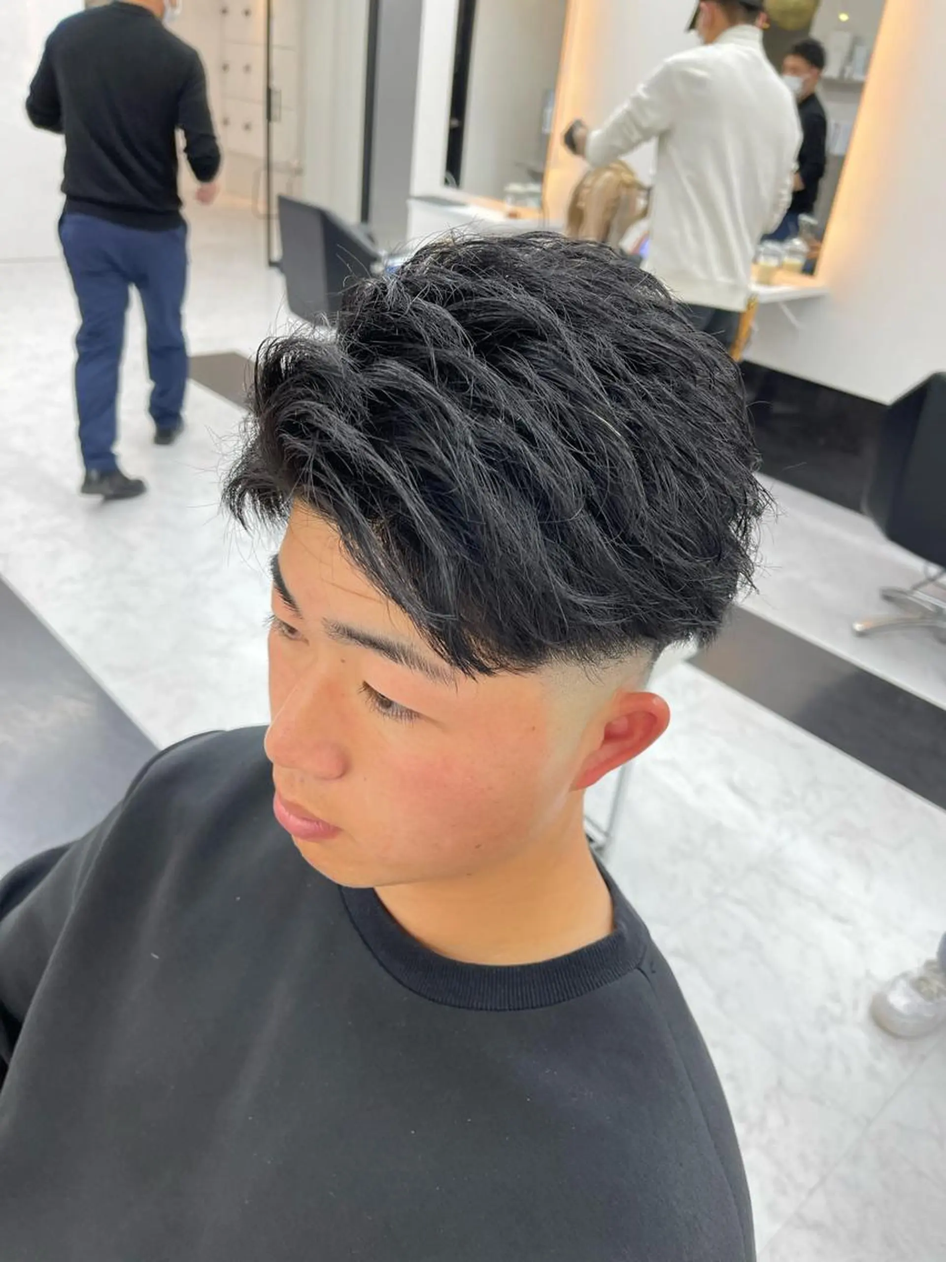 メンズ フェードカット スキンフェード カット 𝐑𝐲𝐮𝐤𝐢 【店長】ALEAPのヘアスタイル