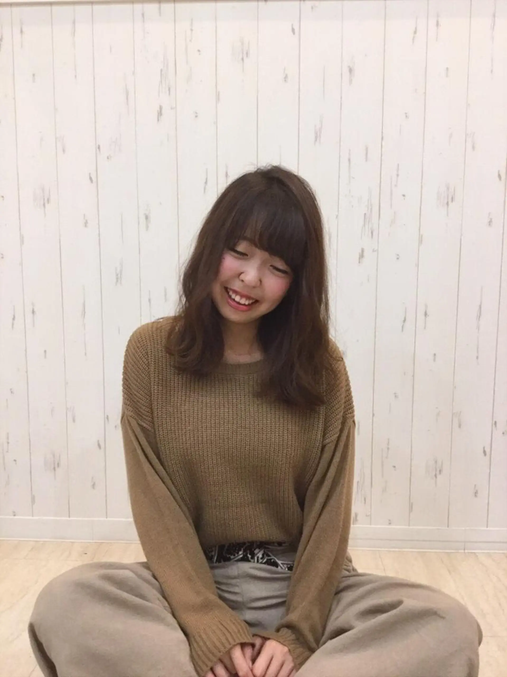 セミロング カラー KAIzen. tomoのヘアスタイル