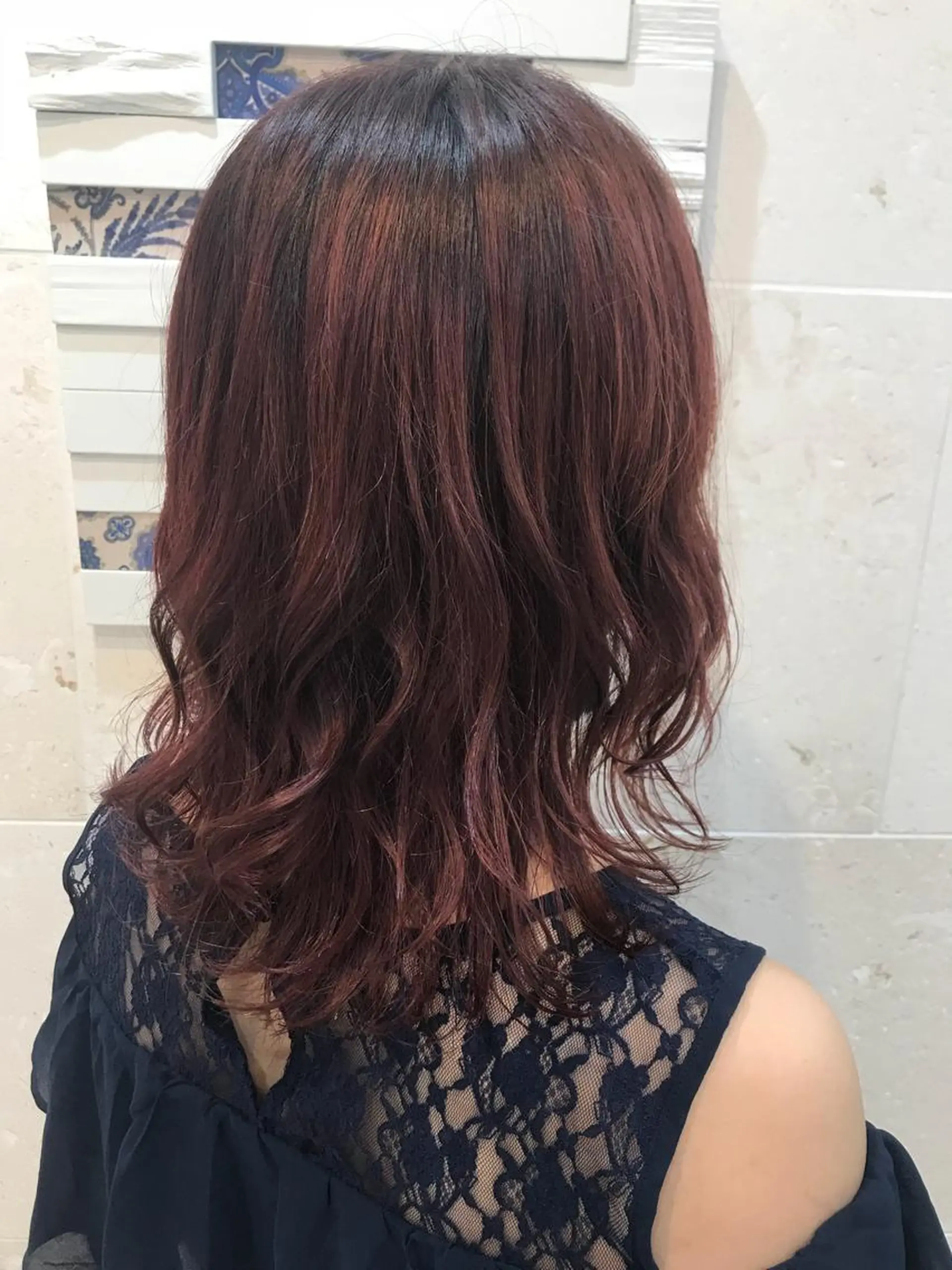 セミロング カラー 💘カラー人気No. 1💘SAYAのヘアスタイル