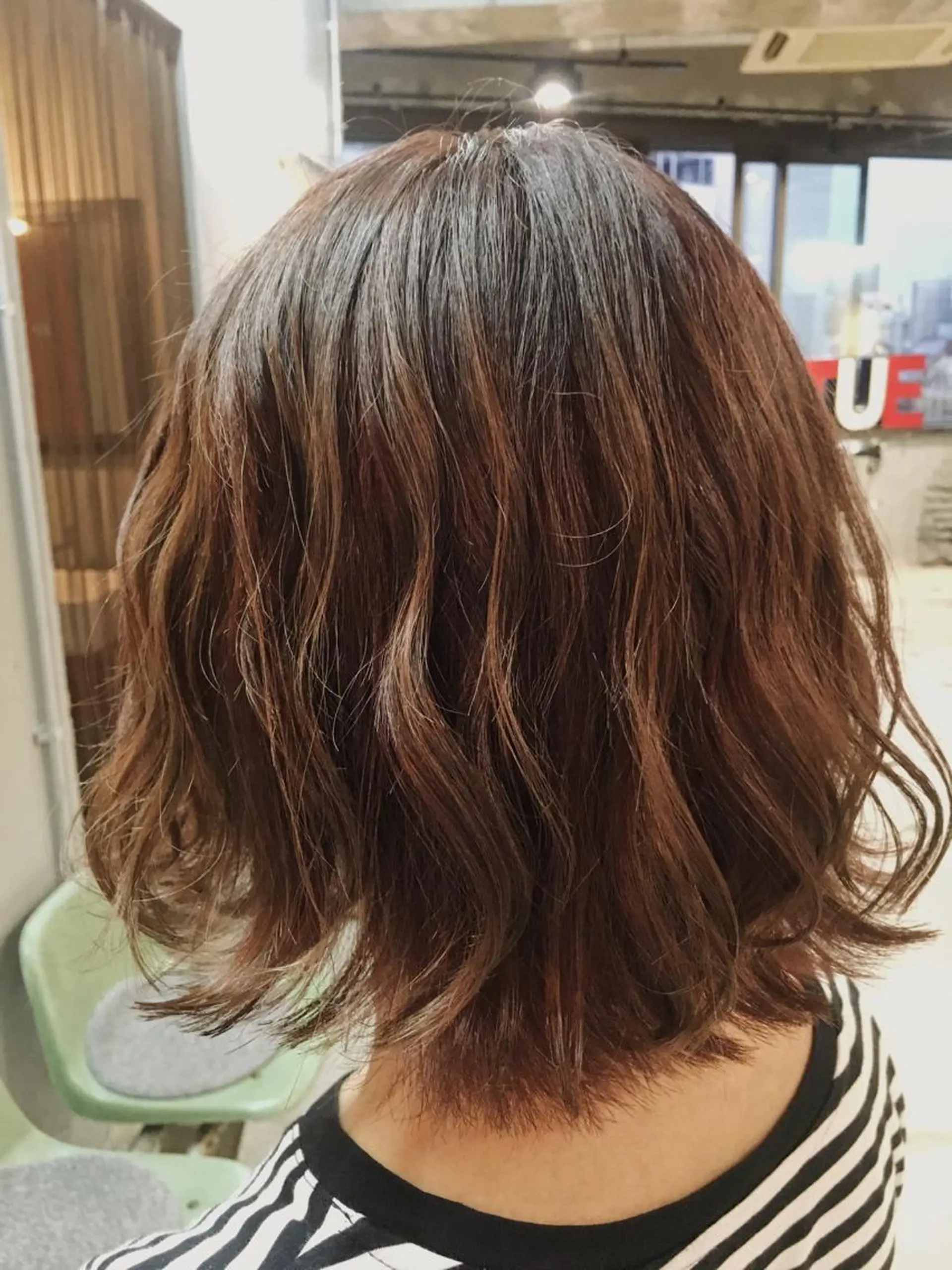 ショート カラー パーマ ベージュカラー オレンジ オレンジベージュ ボブ 代表 中島貴志のヘアスタイル