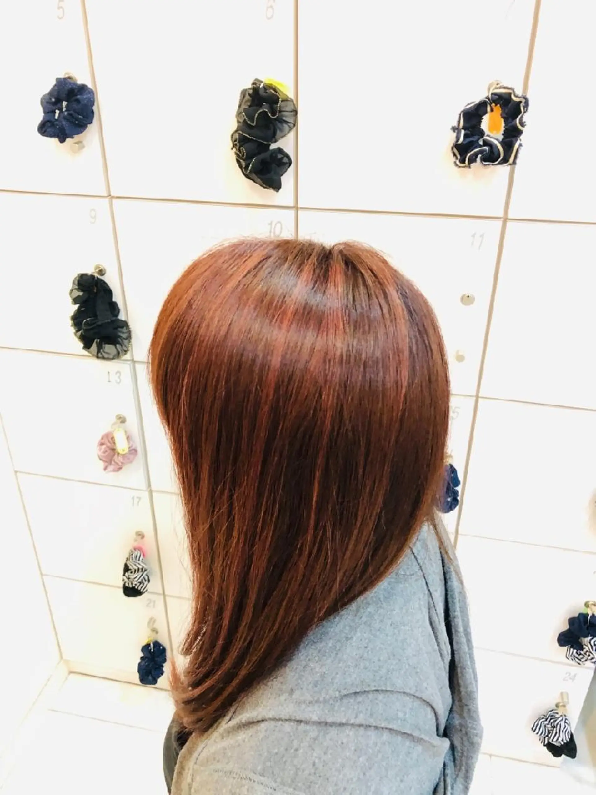 カラー SALOWIN栄 高須大貴のヘアスタイル